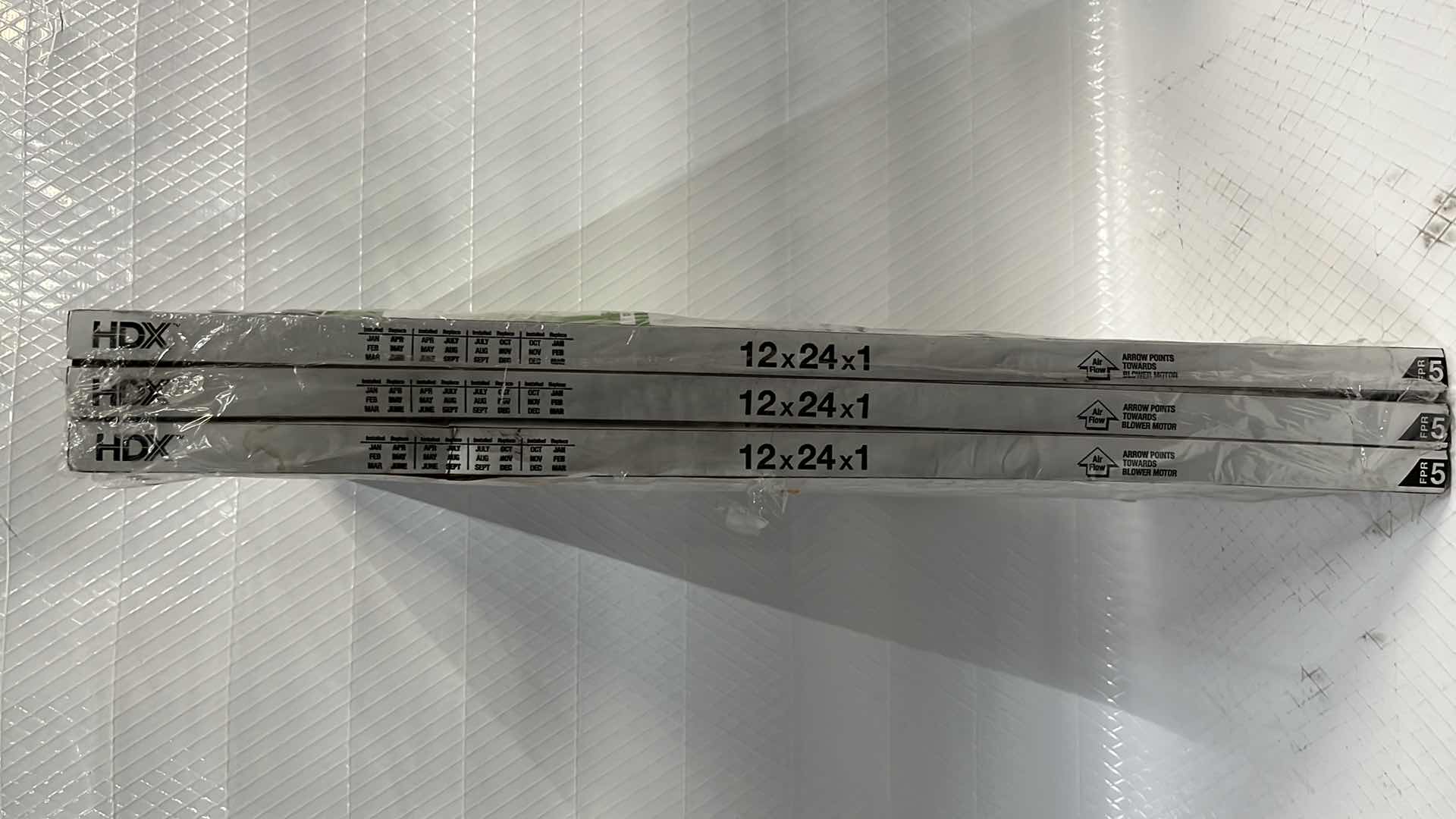Photo 1 of 3- HDX FPR 5 DUST & POLLEN PLEATED AIR FILTER 3-PACK 12” X 24” X 1” (1005 797 450)