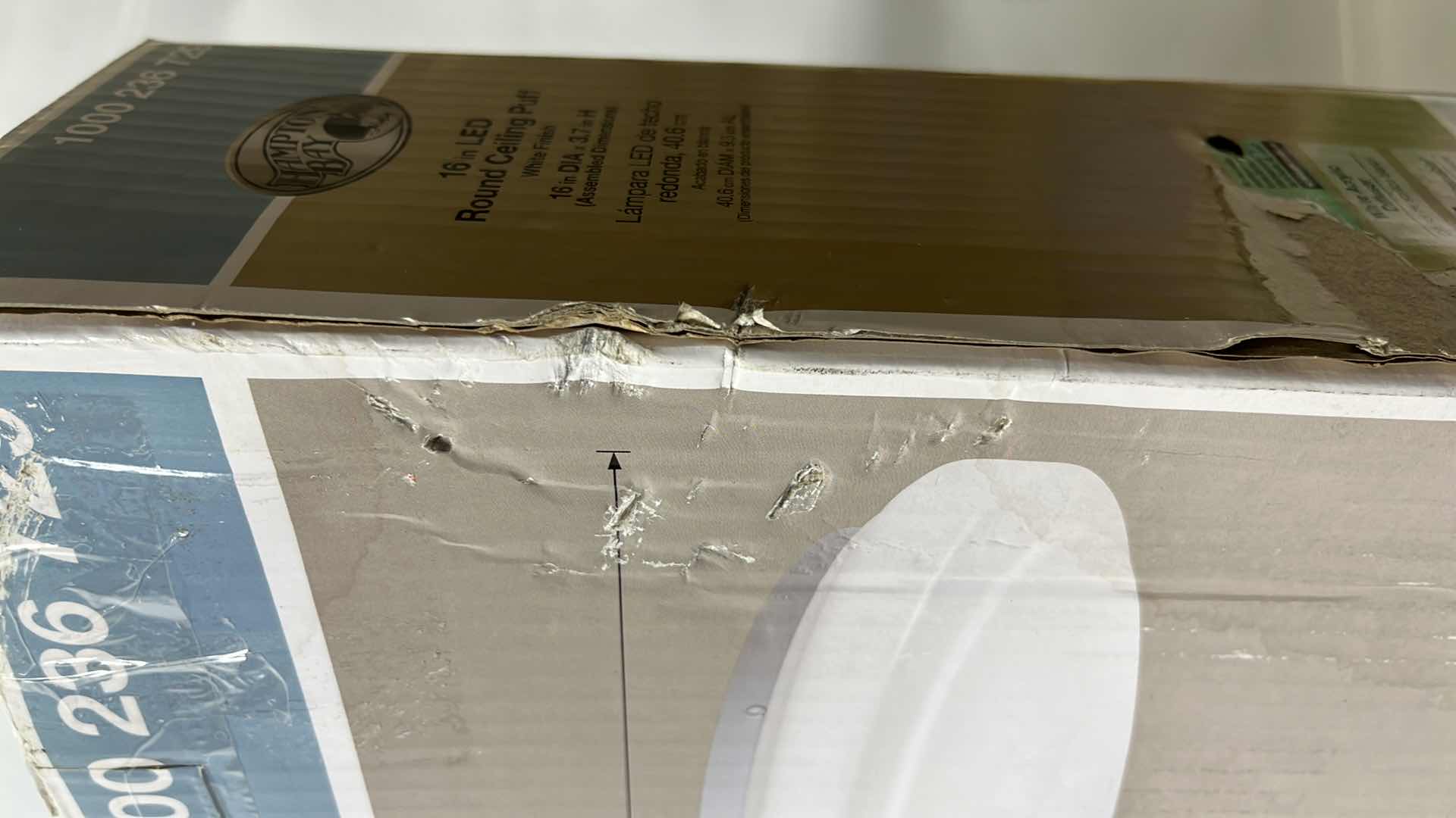 Photo 1 of HAMPTON BAY 16” LED ROUND CEILING PUFF LIGHT FIXTURE, WHITE FINISH (1000 236 729)