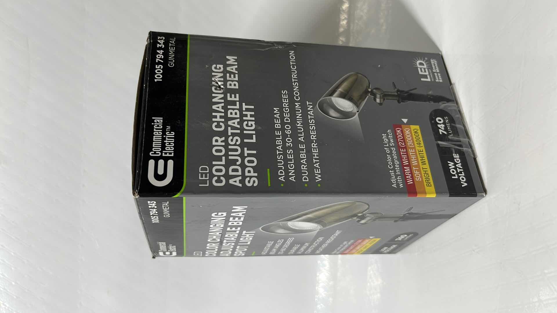 Photo 2 of NEW COMMERCIAL ELECTRIC LED COLOR CHANGING ADJUSTABLE BEAM SPOT LIGHT, 740 LUMENS, GUNMETAL FINISH (1005 794 343)