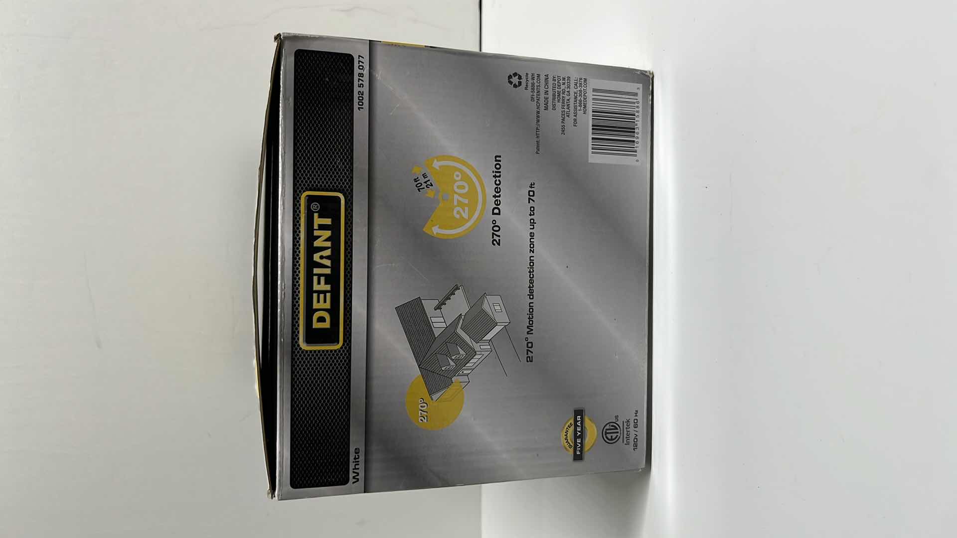 Photo 1 of NEW DEFIANT WHITE OUTDOOR LED MOTION SECURITY LIGHT 1002 578 077