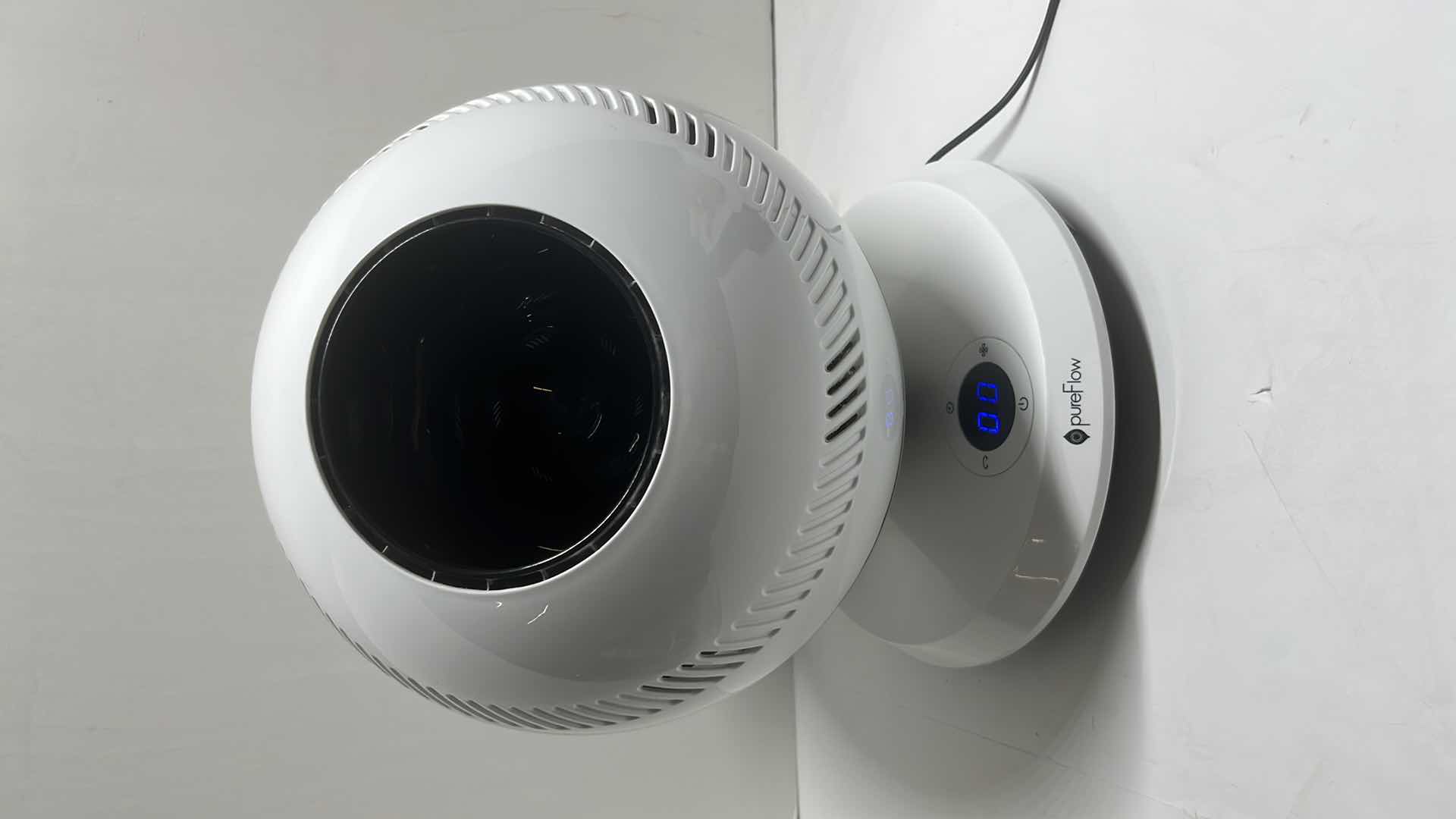 Photo 1 of GREENTECH ENVIRONMENTAL PUREFLOW QT7 10.5” 90 DEGREE VERTICAL & HORIZONTAL BLADELESS OSCILLATING FAN PUREFLOW-QT7