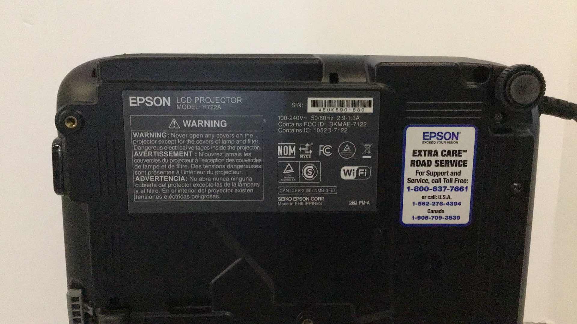 Photo 1 of EPSON EX9200 PRO WIRELESS 3LCD PROJECTOR MODEL H722A