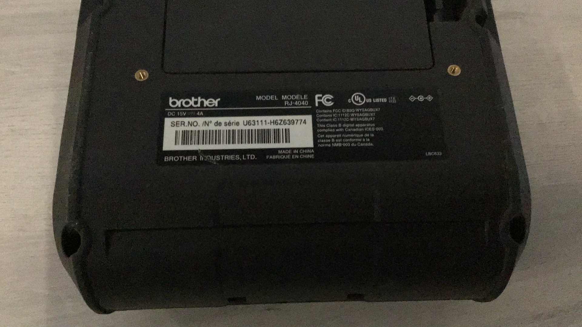 Photo 1 of BROTHER RUGGED JET PORTABLE LABEL PRINTER W SHOULDER STRAP MODEL RJ-4040