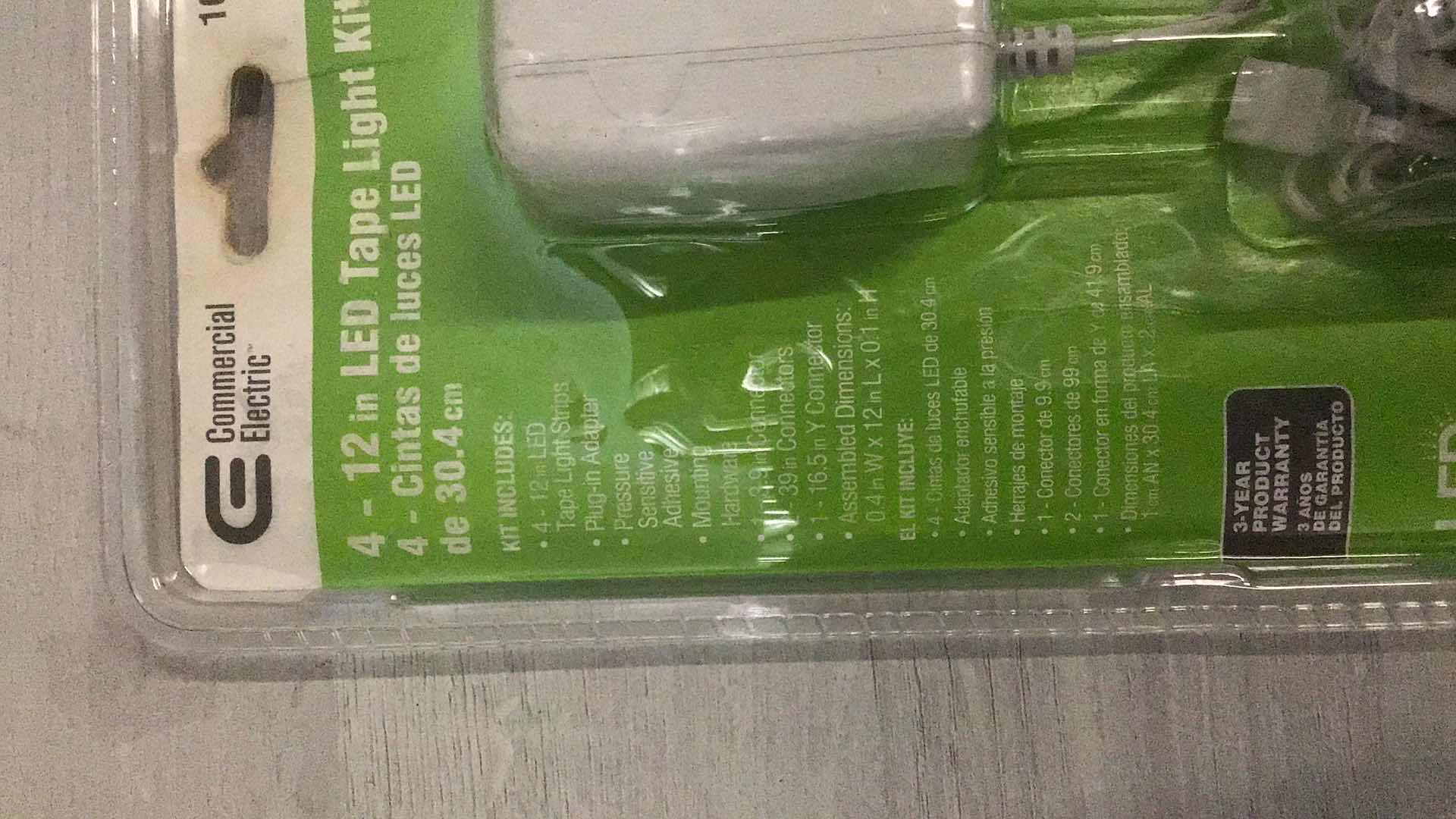 Photo 1 of NEW COMMERCIAL ELECTRIC 12INCH LINKABLE INDOOR LED FLEXIBLE TAPE KITS (4)