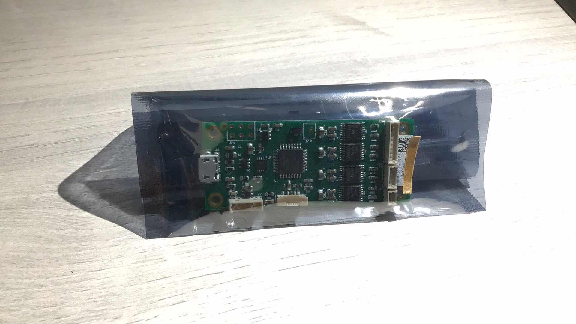 Photo 1 of NEW THEIA TECHNOLOGIES MCR400 LENS MOTOR CONTROL BOARD FOR PR4 & PR6 LENSES