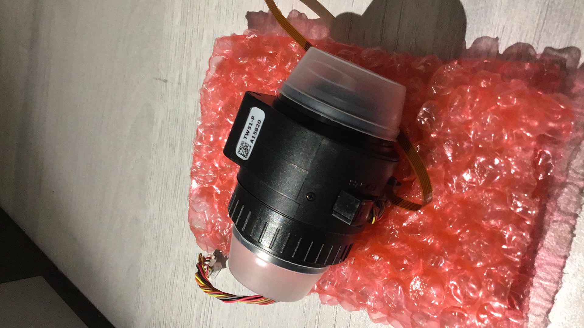 Photo 1 of NEW THEIA TECHNOLOGIES CS-MOUNT 4-10MM F/1.4 4K MOTORIZED VARIFOCAL LENS MODEL TL410P