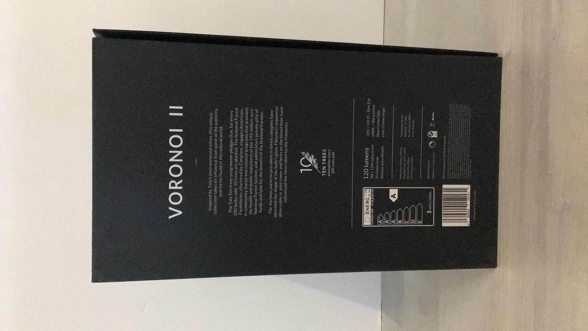 Photo 1 of NEW TALA VORONOI II LED SCULPTED LIGHTBULB