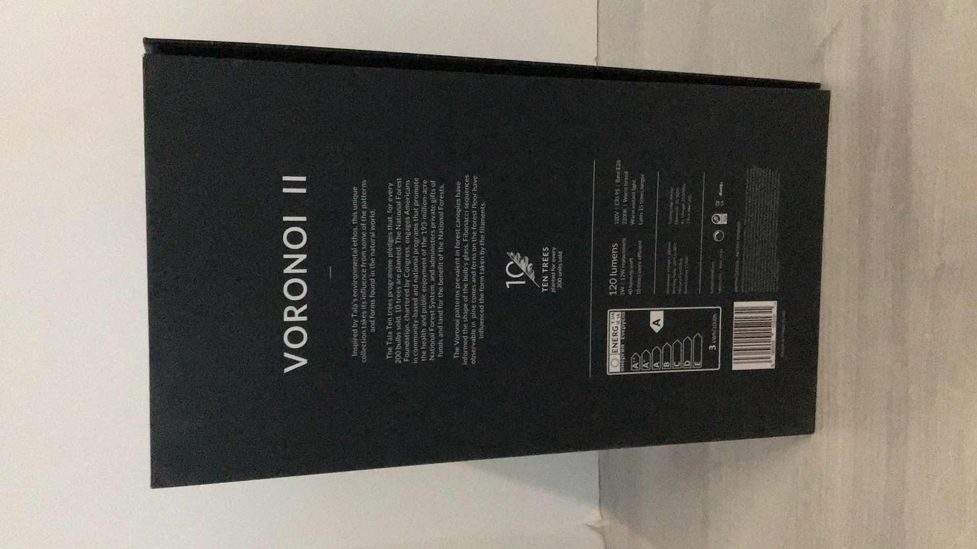 Photo 1 of NEW TALA VORONOI II LED SCULPTED LIGHTBULB