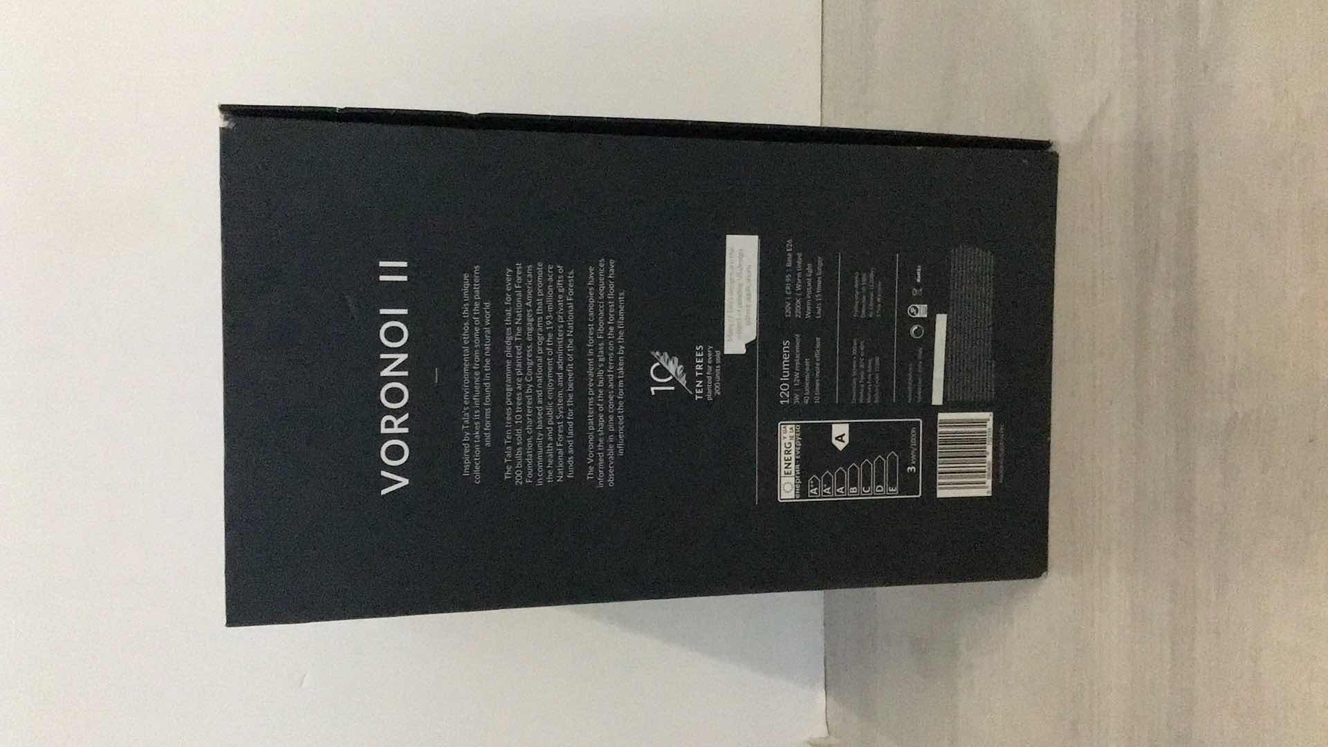 Photo 1 of NEW TALA VORONOI II LED SCULPTED LIGHTBULB