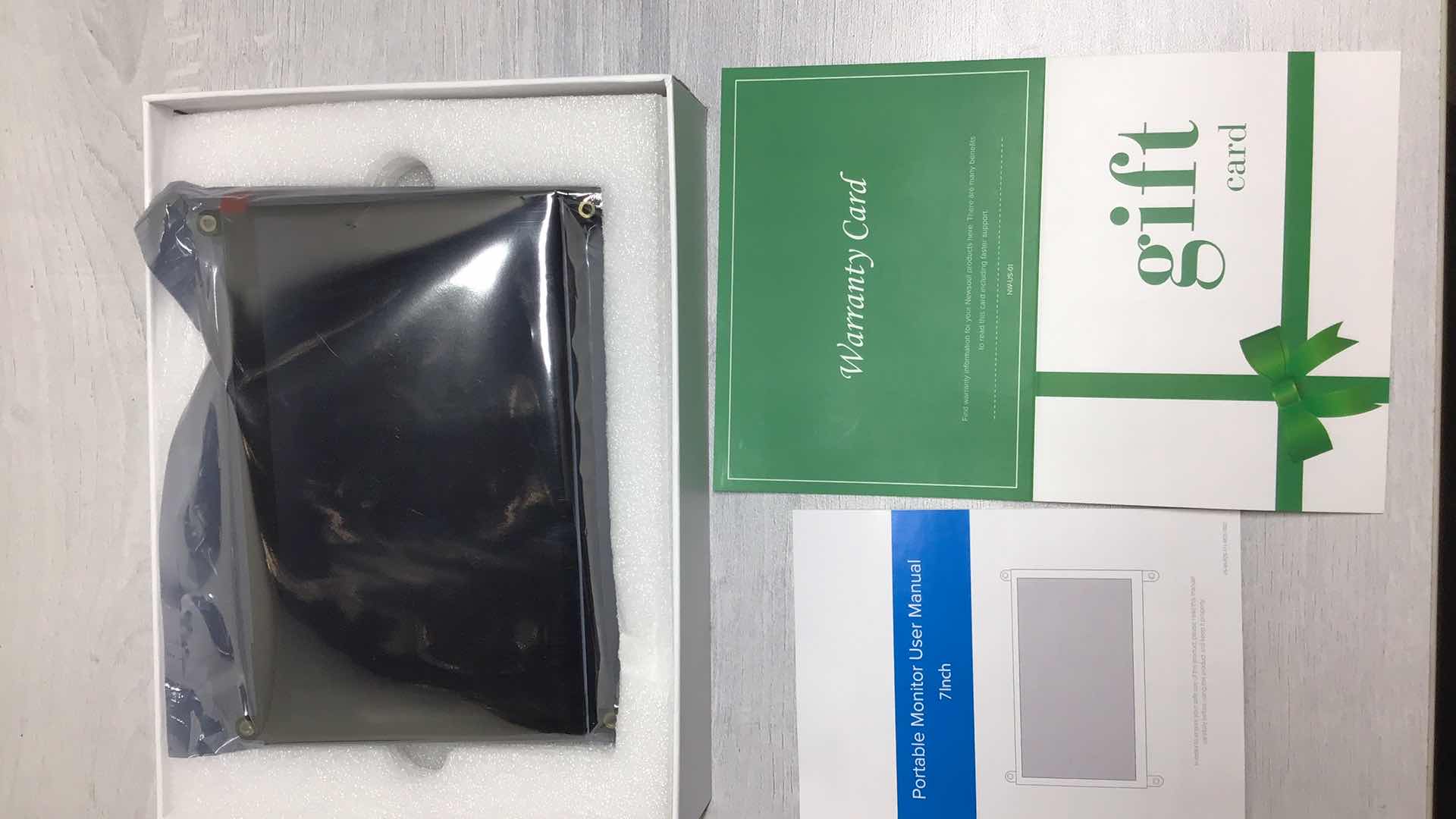 Photo 1 of NEW 7 INCH CAPACITIVE TOUCH SCREEN FOR RASPBERRY PI