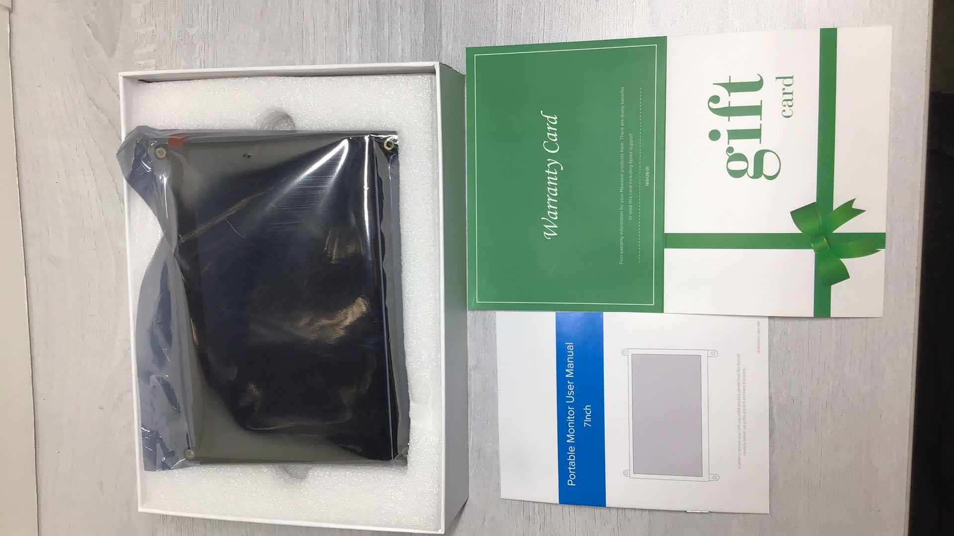 Photo 1 of NEW 7 INCH CAPACITIVE TOUCH SCREEN FOR RASPBERRY PI