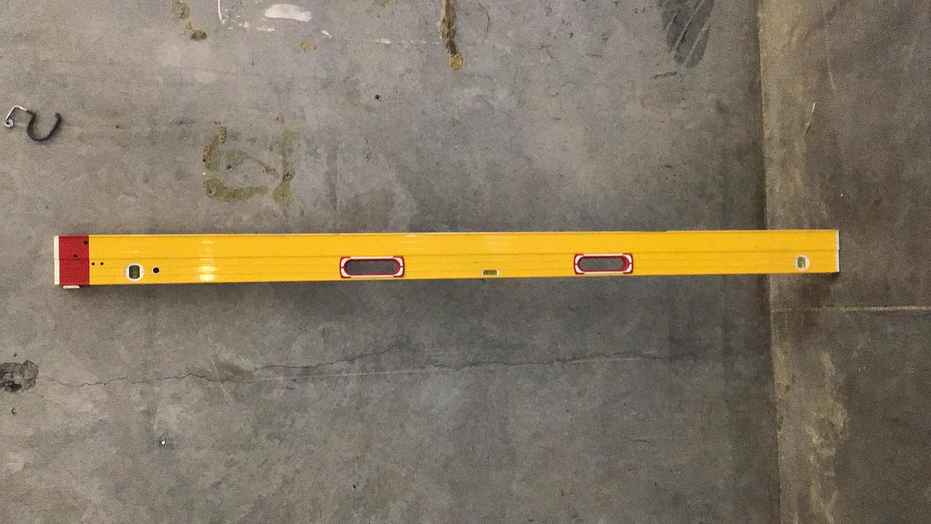 Photo 1 of STABILA 6-10FT PLATE LEVEL 35610