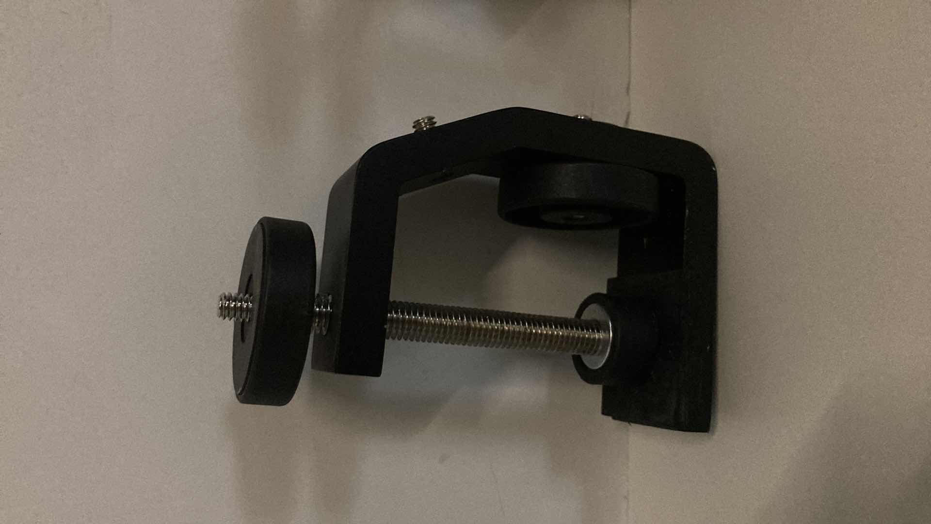 Photo 1 of UTEBIT UNIVERSAL C-CLAMP FOR DESKTOPS & CAMERAS (5PC SET) 2.95” X 1.77” H6.69”