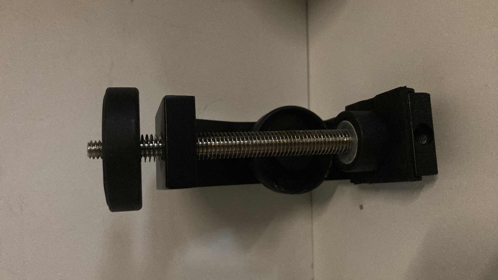 Photo 1 of UTEBIT UNIVERSAL C-CLAMP FOR DESKTOPS & CAMERAS (5PC SET) 2.95” X 1.77” H6.69”