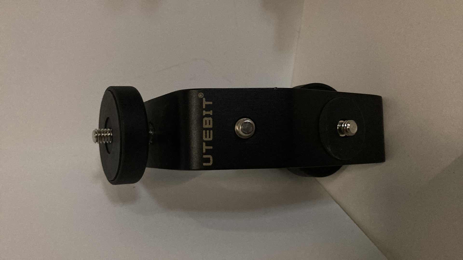 Photo 1 of UTEBIT UNIVERSAL C-CLAMP FOR DESKTOPS & CAMERAS (5PC SET) 2.95” X 1.77” H6.69”