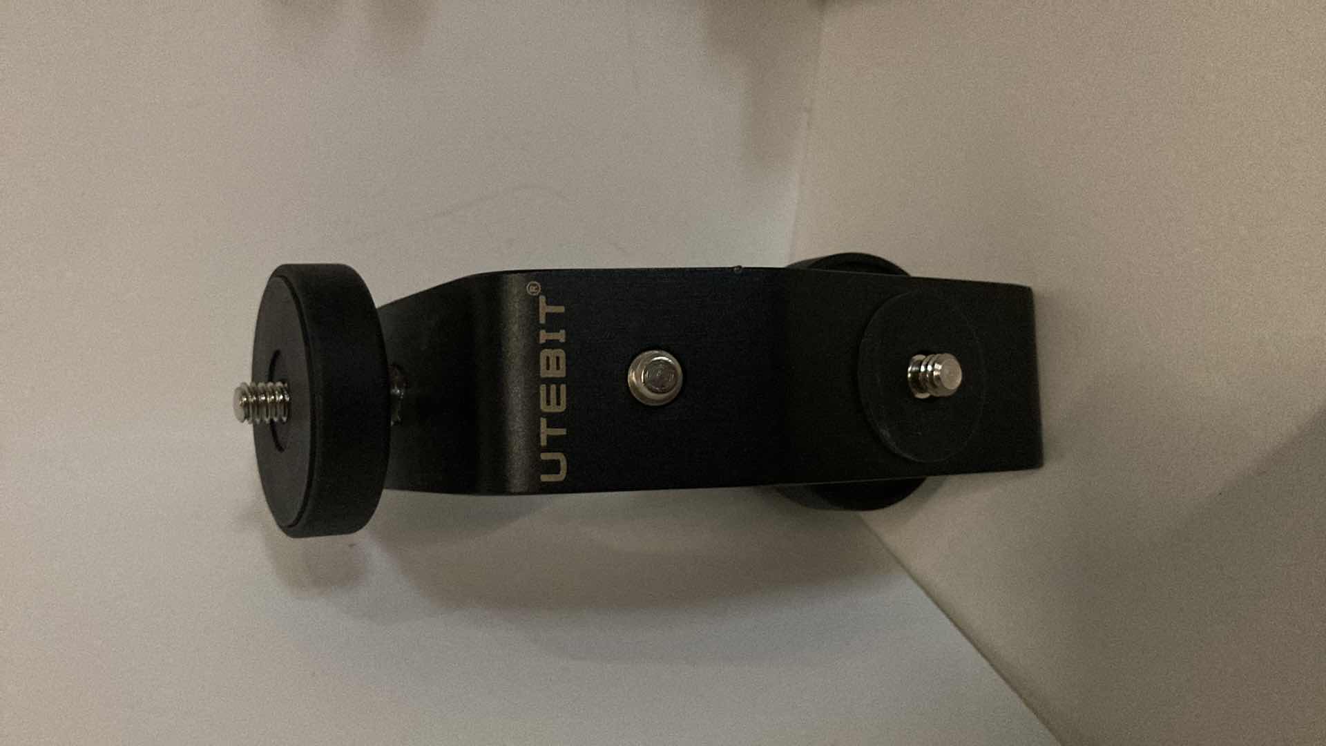 Photo 1 of UTEBIT UNIVERSAL C-CLAMP FOR DESKTOPS & CAMERAS (5PC SET) 2.95” X 1.77” H6.69”