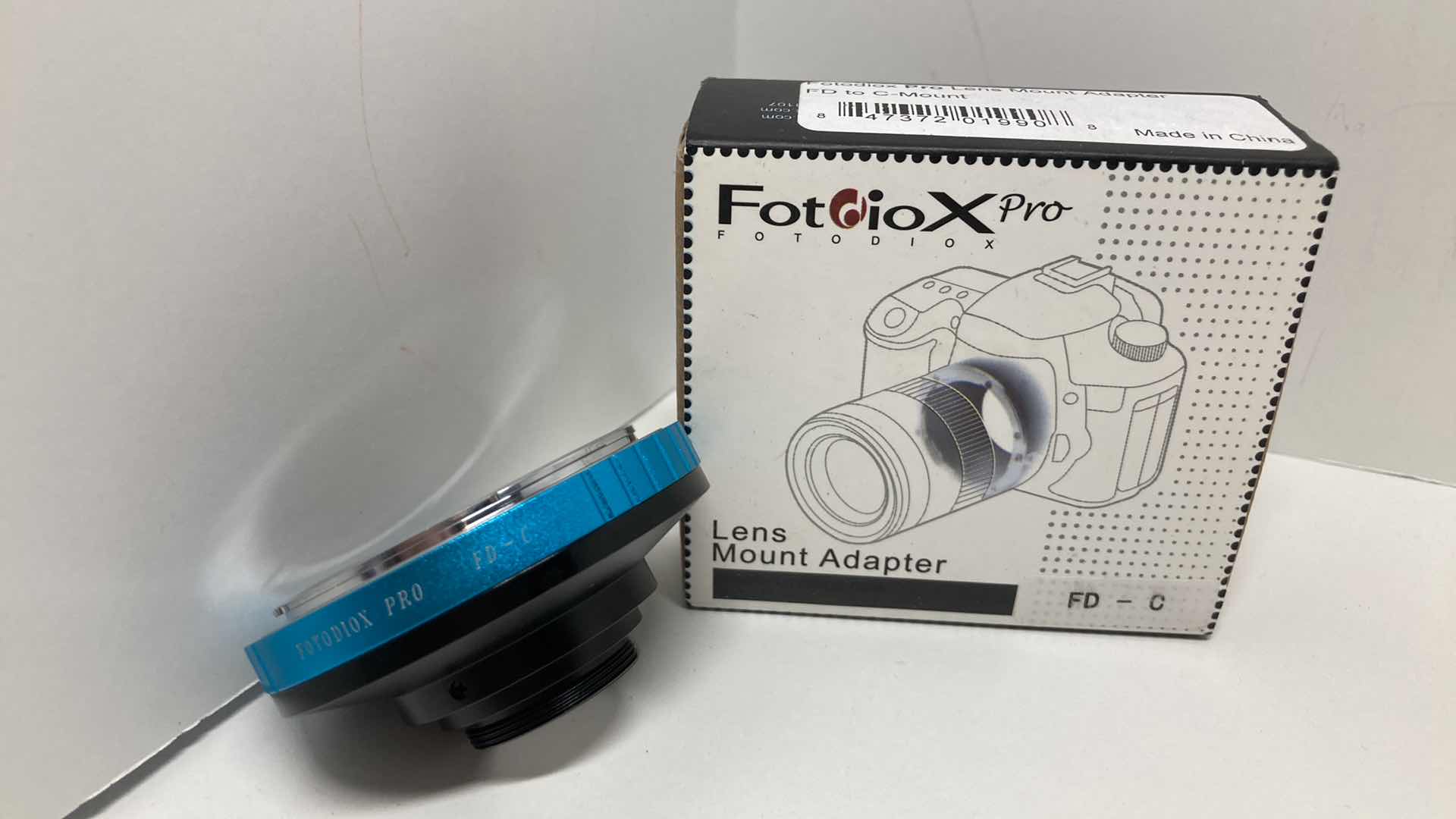 Photo 1 of NEW FOTODIOX PRO LENS MOUNT ADAPTER FD-C