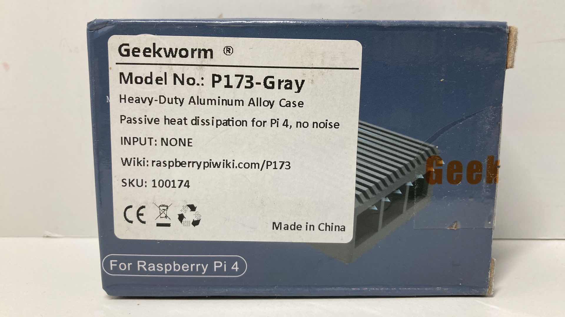 Photo 1 of NEW GEEKWORM HEAVY-DUTY ALUMINUM ALLOY CASE FOR RASPBERRY Pi 4 MODEL P173-GRAY (5)