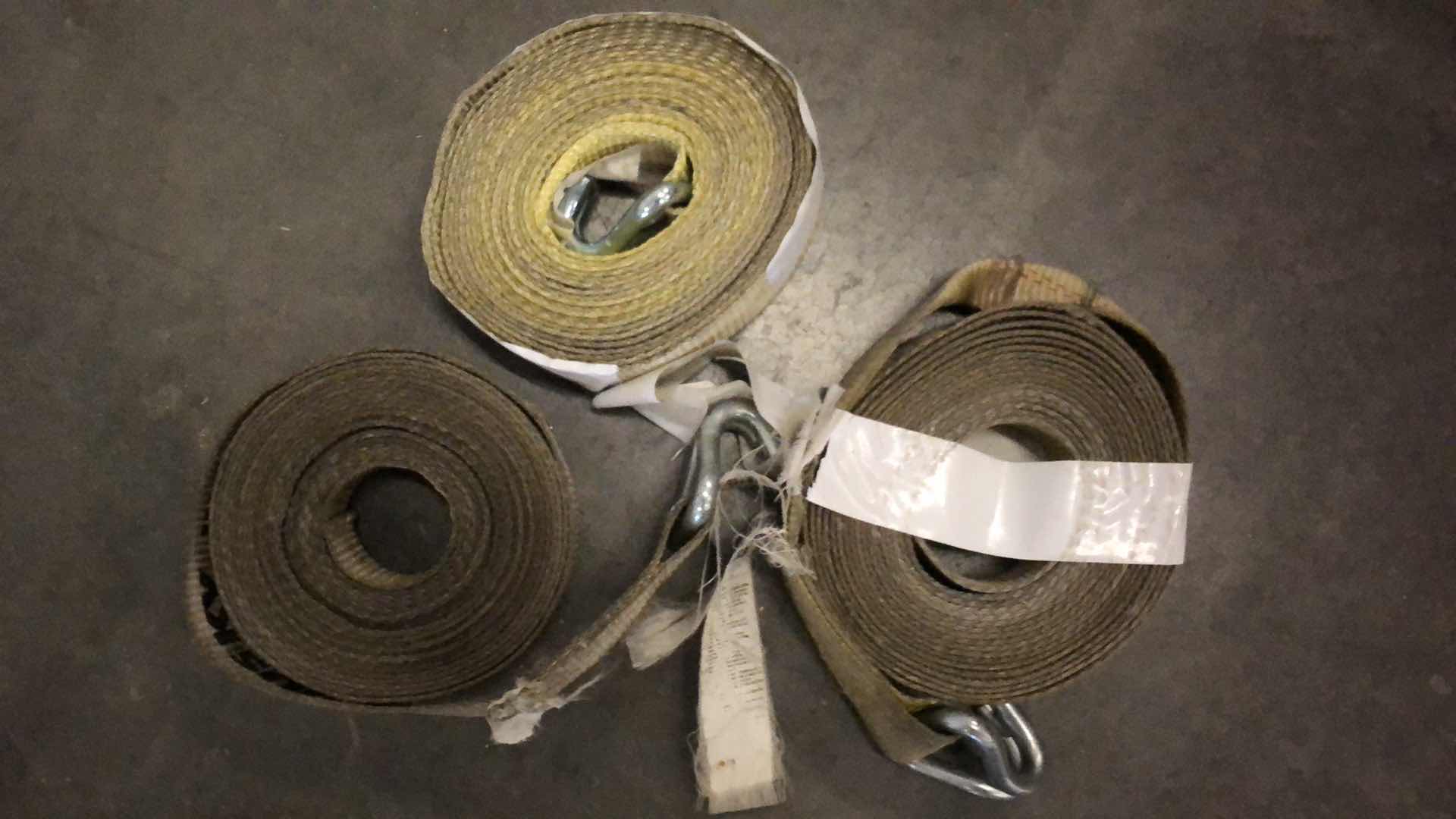 Photo 1 of HUSKY HEAVY DUTY RATCHET STRAPS (3)