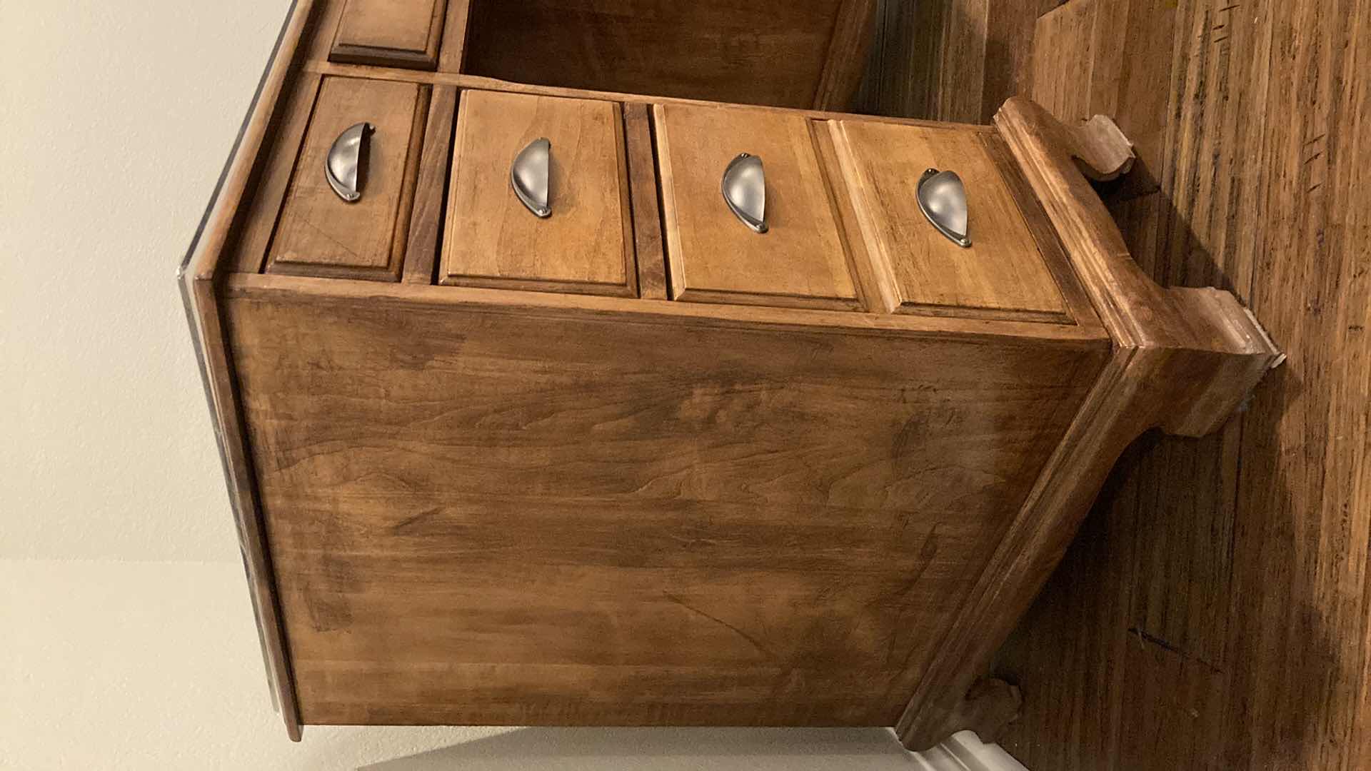 Photo 1 of HAMPSHIRE HOUSE COLONIAL TWO TONE WOOD DESK W ACRYLIC TOP PROTECTOR 46” X 23” H29.5”