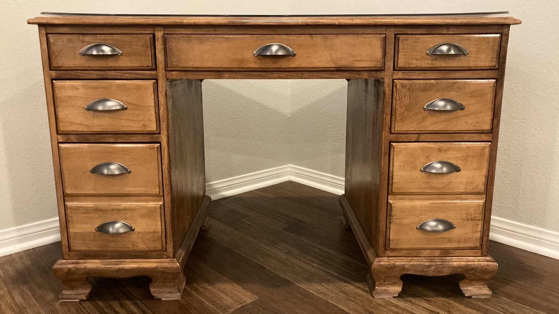 Photo 1 of HAMPSHIRE HOUSE COLONIAL TWO TONE WOOD DESK W ACRYLIC TOP PROTECTOR 46” X 23” H29.5”