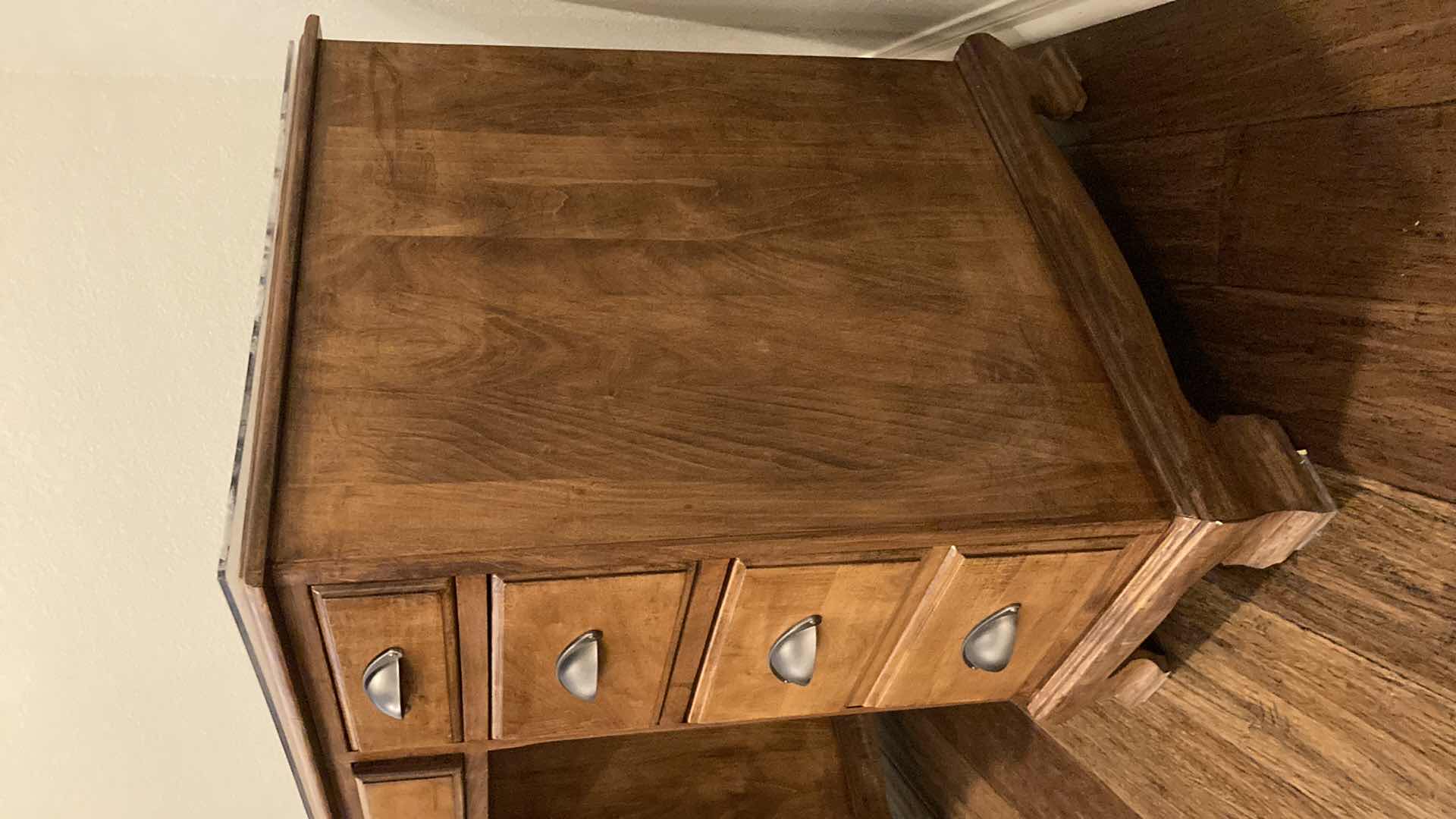 Photo 1 of HAMPSHIRE HOUSE COLONIAL TWO TONE WOOD DESK W ACRYLIC TOP PROTECTOR 46” X 23” H29.5”