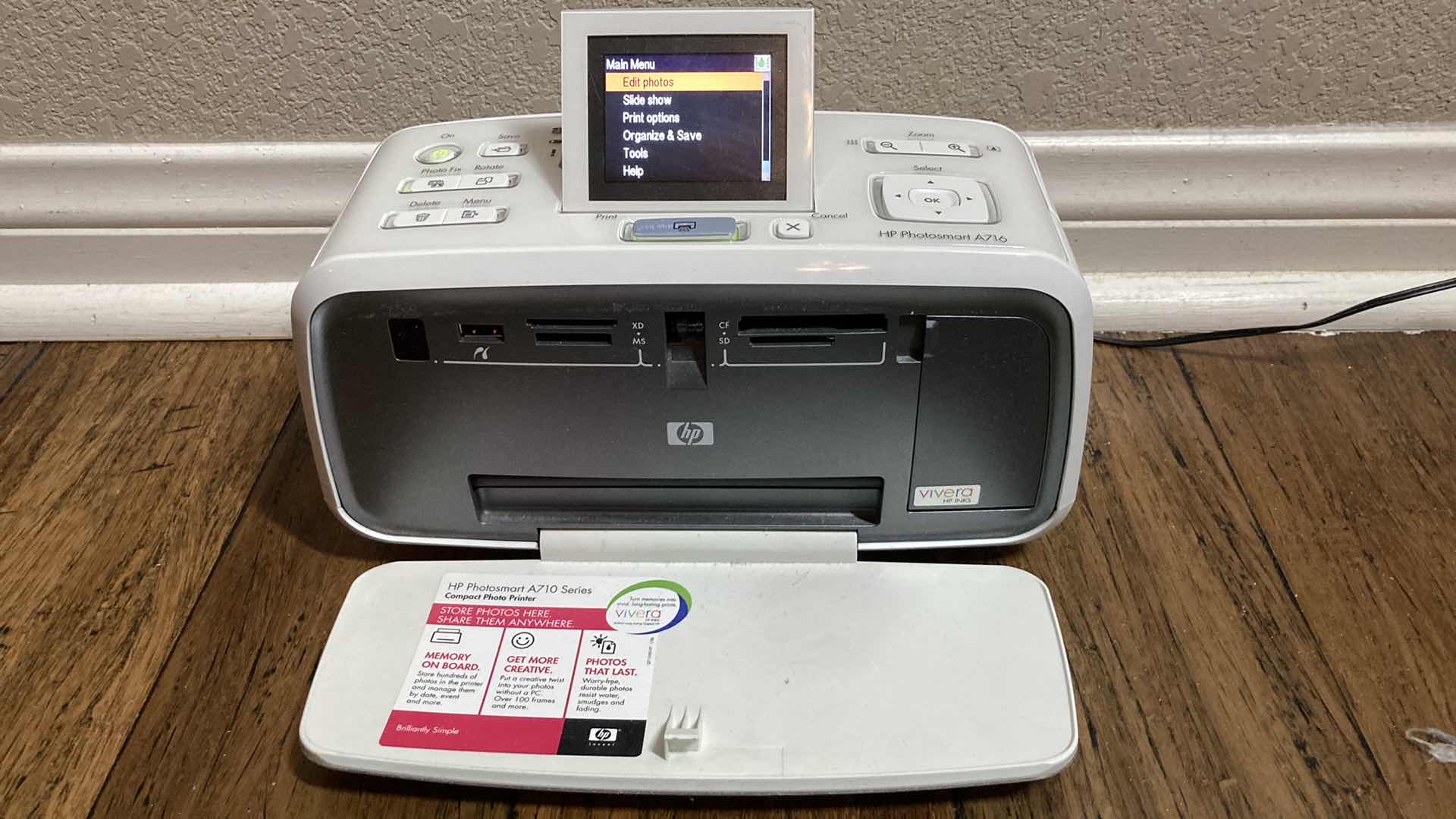 Photo 1 of HP PHOTOSMART A716 PRINTER MODEL VCVRA-0607 W PHOTO PAPER (4)