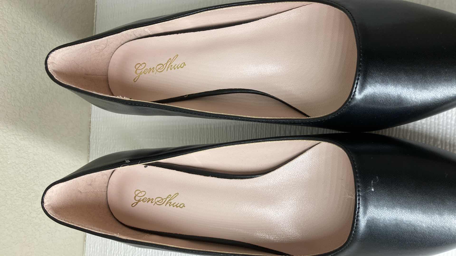 Photo 1 of GEN SHUO BLACK HEELS WOMENS SIZE 10