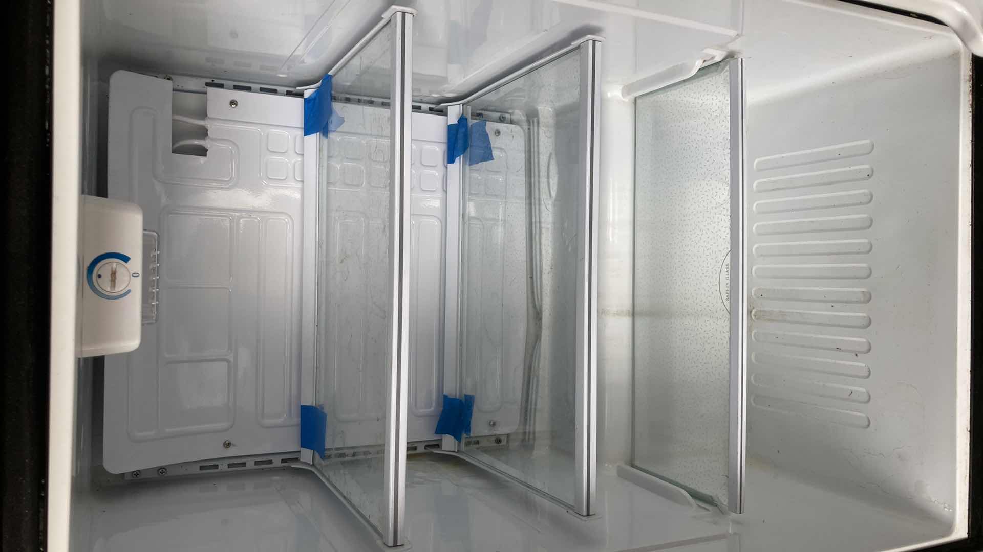 Photo 1 of DARBY OUTDOOR MINI REFRIGERATOR MODEL DAR482DLS