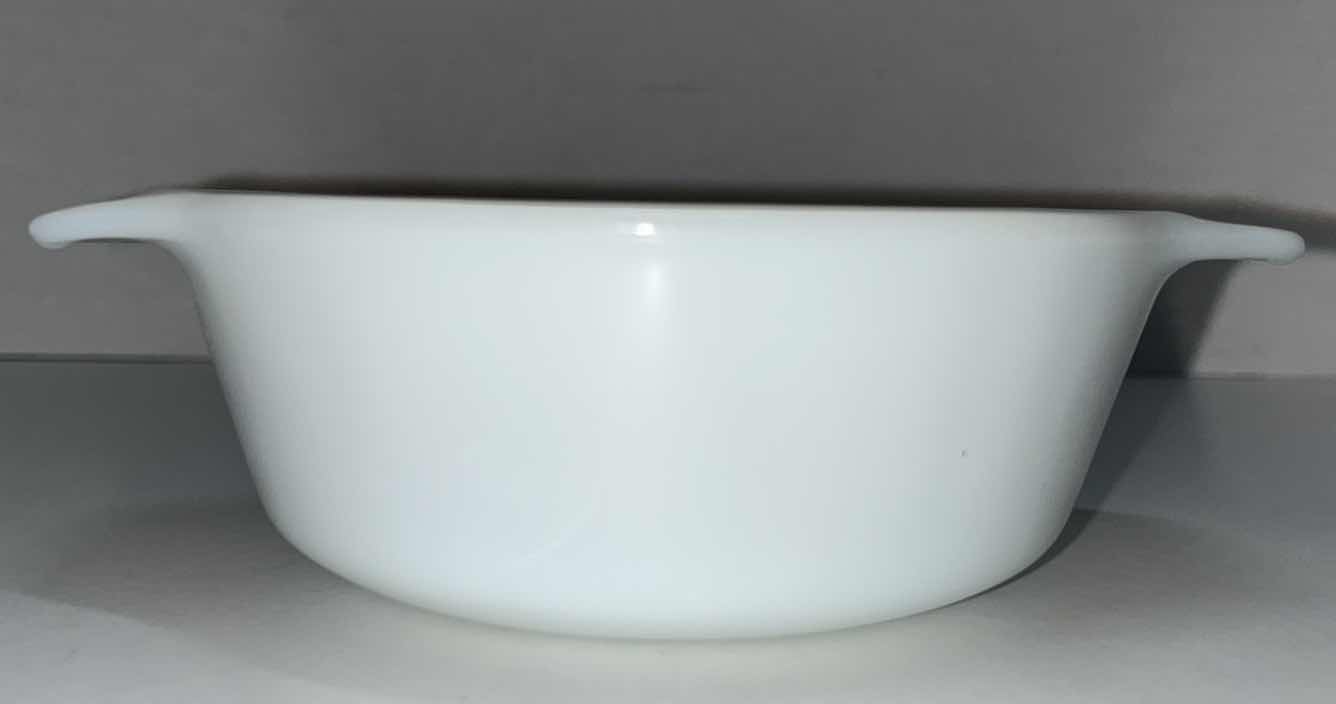 Photo 1 of ANCHOR HOCKING 5” OVEN/MICROWAVE SAFE GLASS WHITE BOWLS (4)