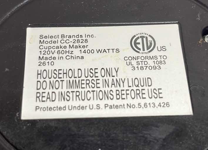 Photo 1 of BABYCAKES CUPCAKE MAKER, MAKES 8 CUPCAKES MODEL CC-2828