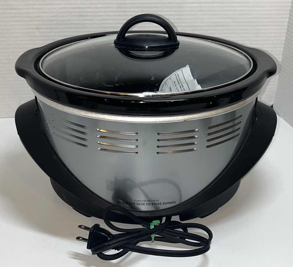 Photo 1 of HAMILTON BEACH 4 QUART OVAL SLOW COOKER, BLACK/STAINLESS MODEL 33141