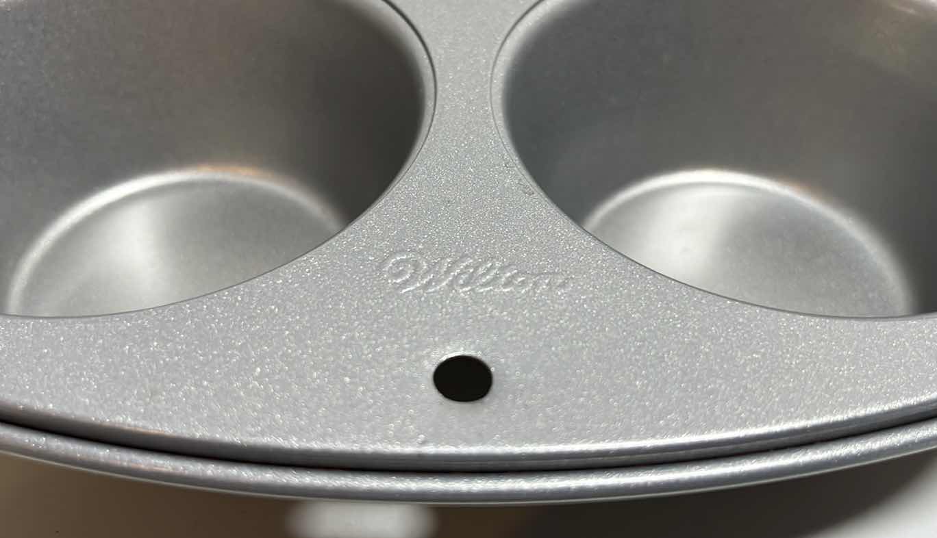 Photo 1 of CUPCAKE PAN 6 CT (1), TWELVE CT MINI CUPCAKE PANS (2), SIX CT MUFFIN PANS (2) & COOLING RACK 10.25 X 15.5” (1)