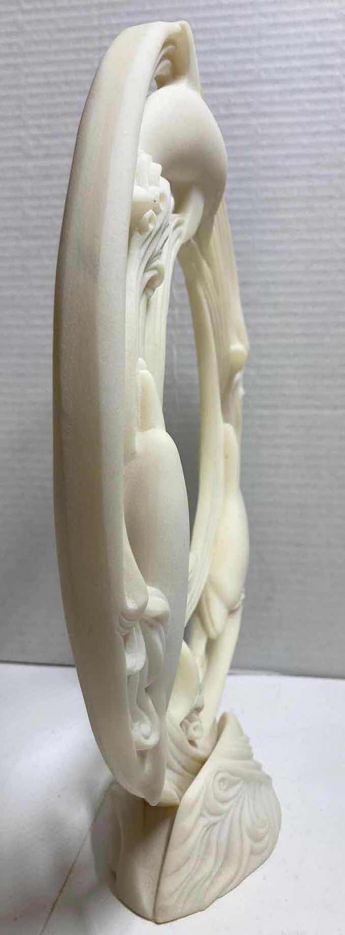 Photo 1 of DOLPHIN RESIN DECOR 11.5” X 3” H13”