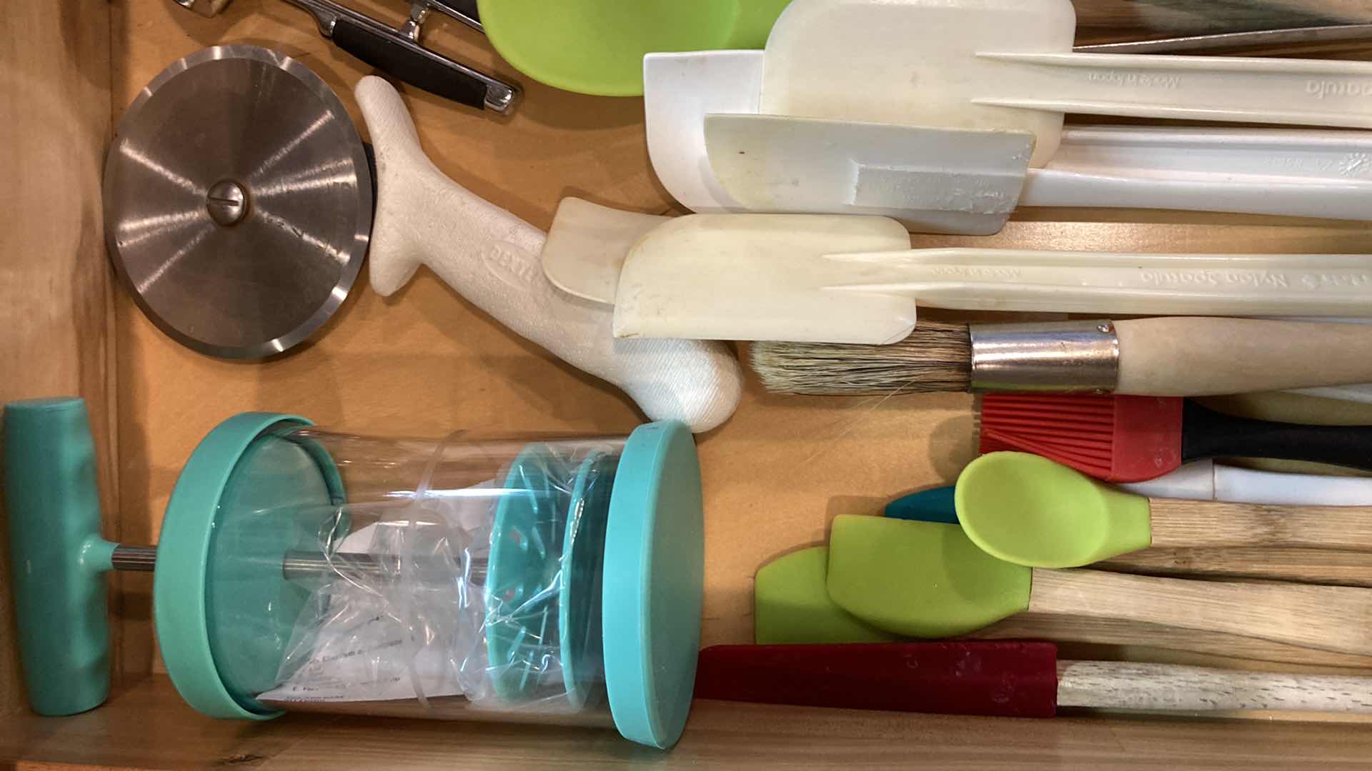 Photo 2 of KITCHEN UTENSILS-VARIOUS PURPOSES