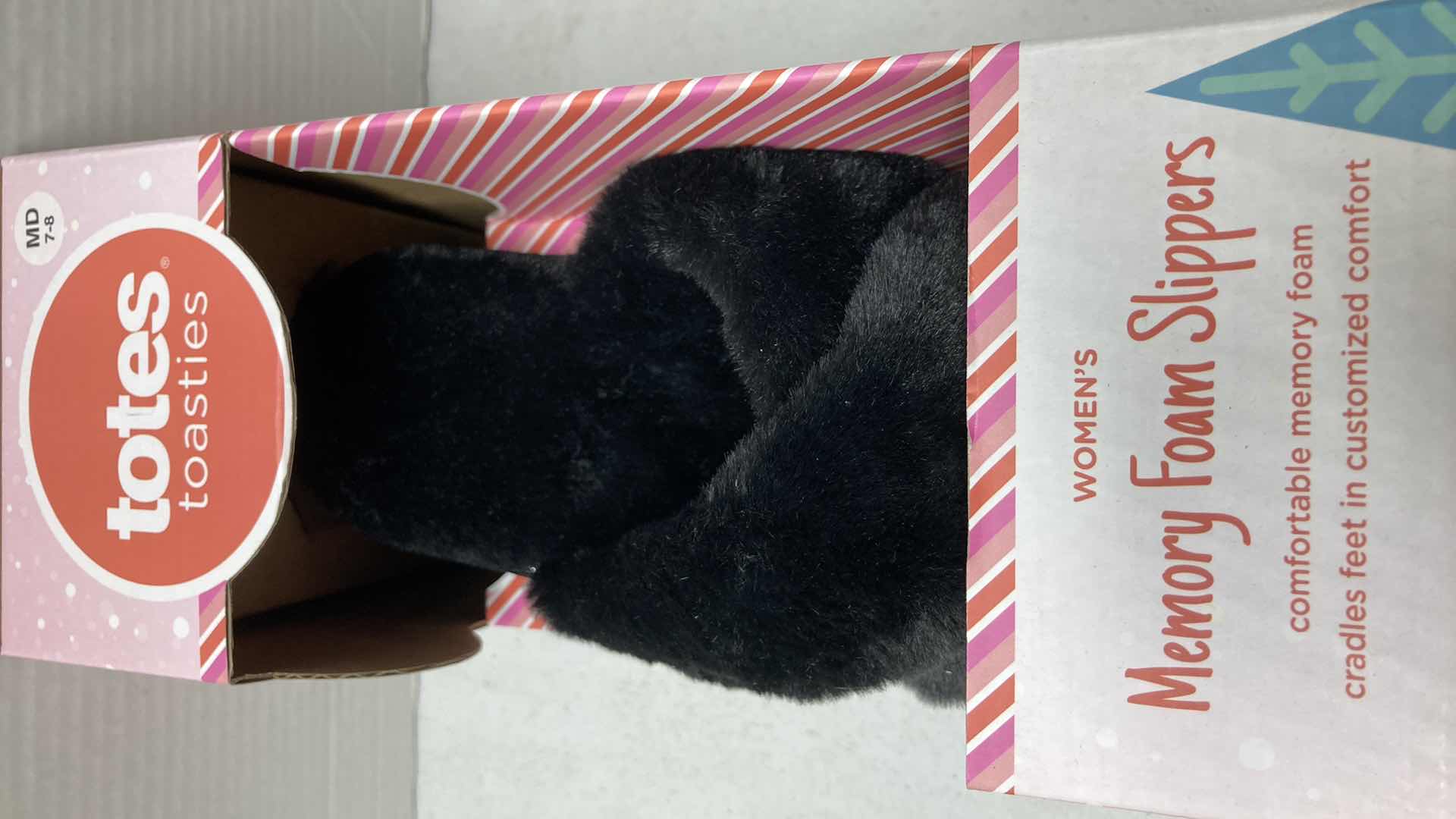 Photo 1 of NEW TOTES TOASTIES MEMORY FOAM SLIPPERS MENS SIZE MED 8-9 & WOMENS SIZE MED 7-8 (2)