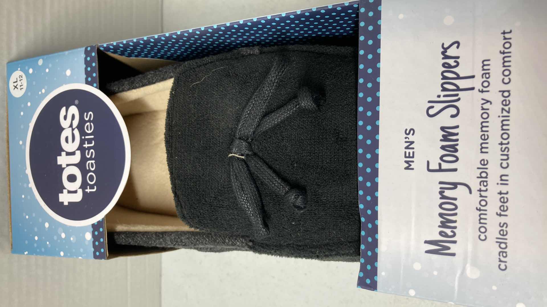 Photo 1 of NEW TOTES TOASTIES MEMORY FOAM SLIPPERS MENS SIZE XL 11-12 (2)