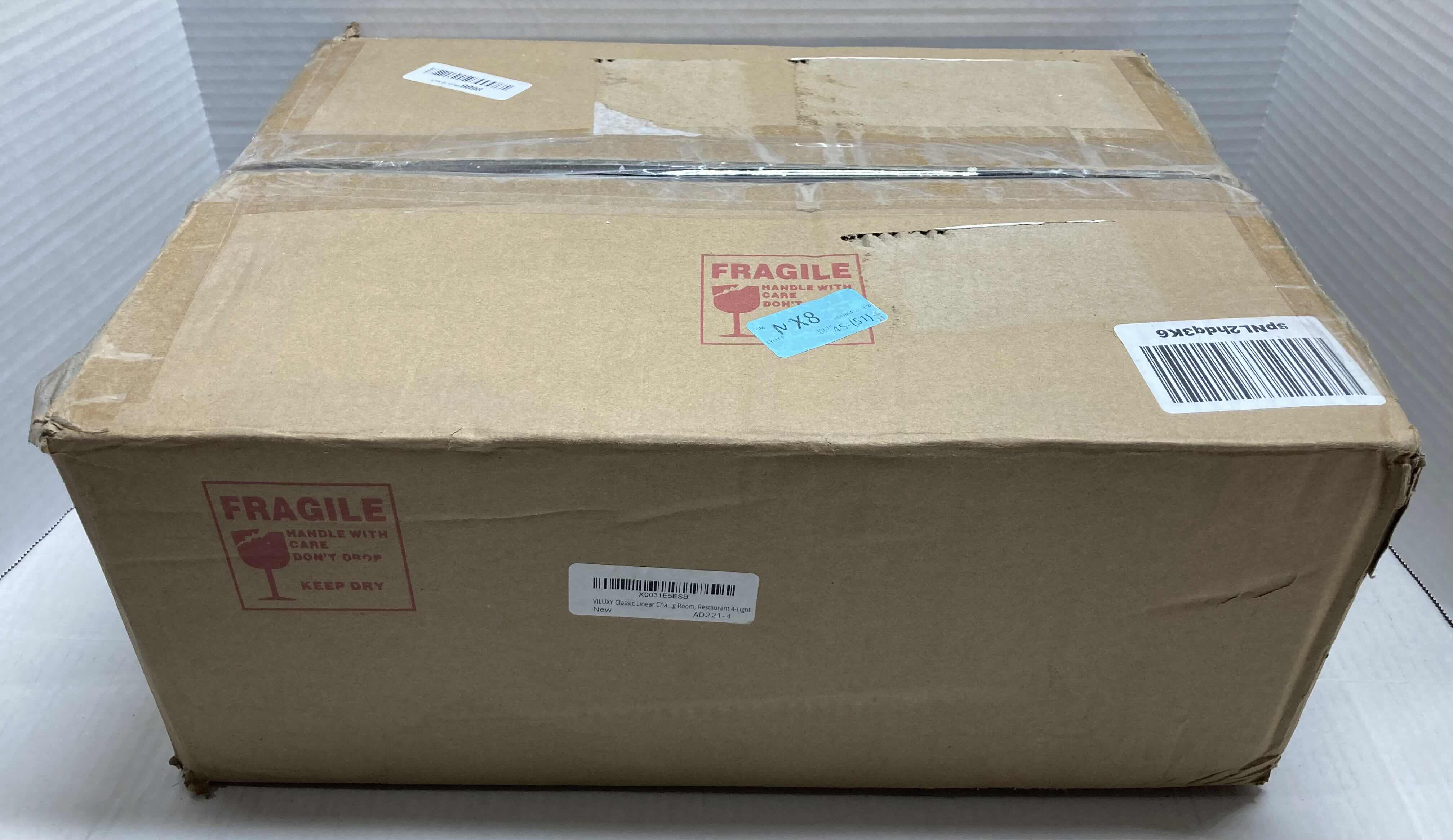 Photo 1 of NEW VILUXY CLASSIC LINEAR BLACK MODERN 4 LIGHT PENDANT KITCHEN DINING ROOM LIGHT MODEL AD221-4