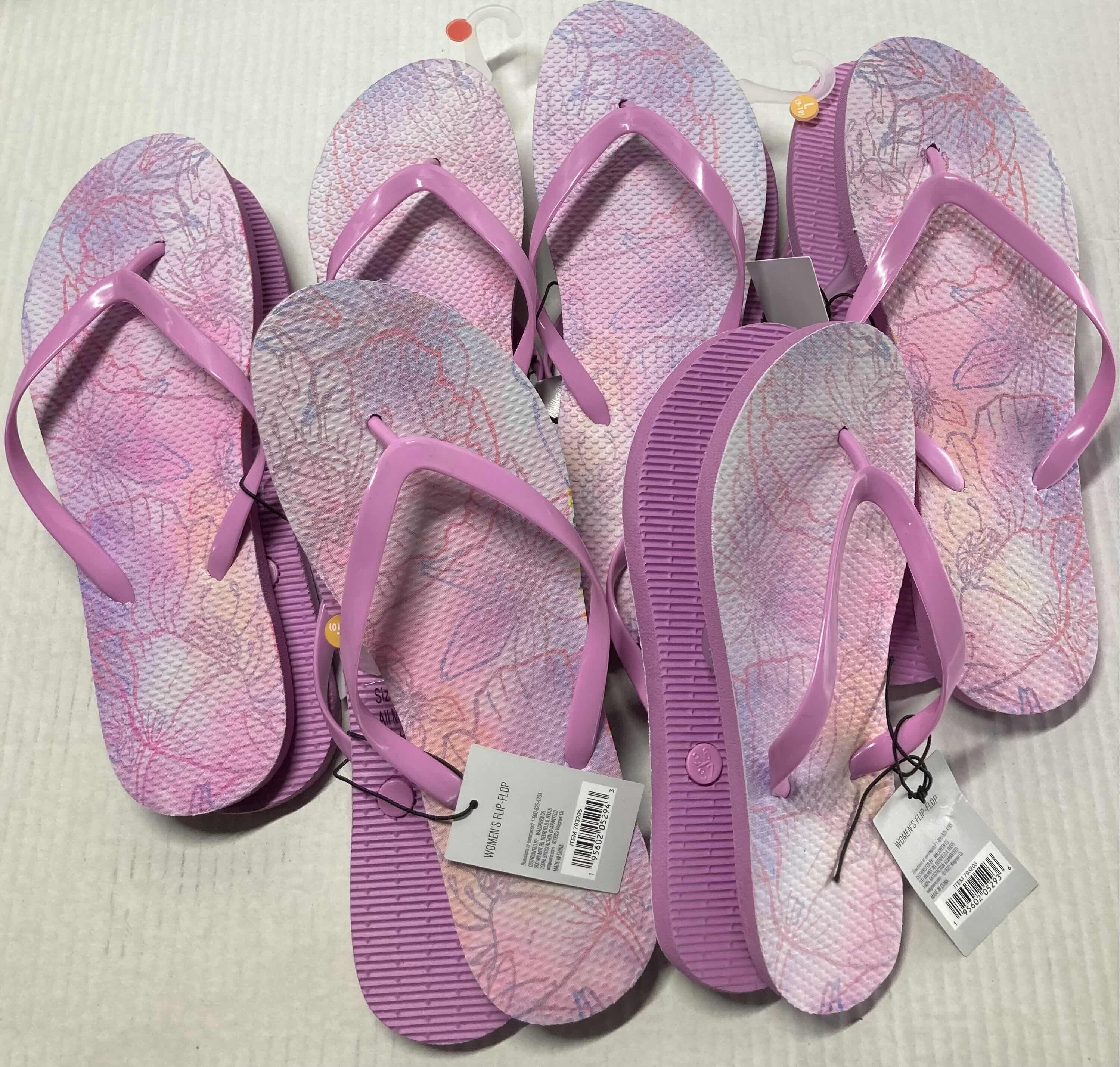 Photo 1 of NEW WEST LOOP VARIOUS COLORS SANDALS FLIP-FLOPS MENS 9-13 WOMENS SIZE 5-10 KIDS SIZE 13/1-5 (30)