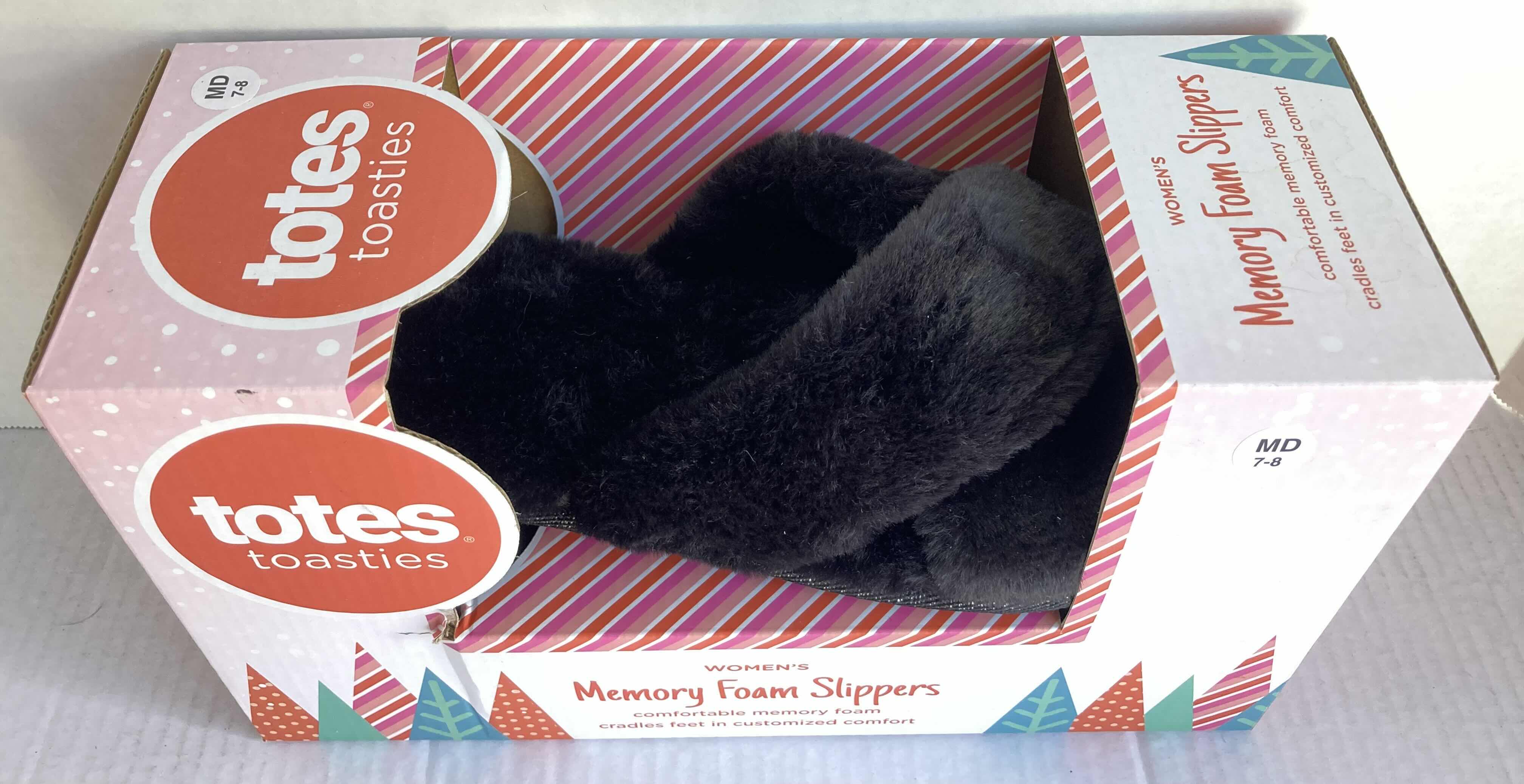 Photo 1 of NEW TOTES TOASTIES MEMORY FOAM SLIPPERS WOMENS SIZE LG 8-9 & WOMEN SIZE M 7-8