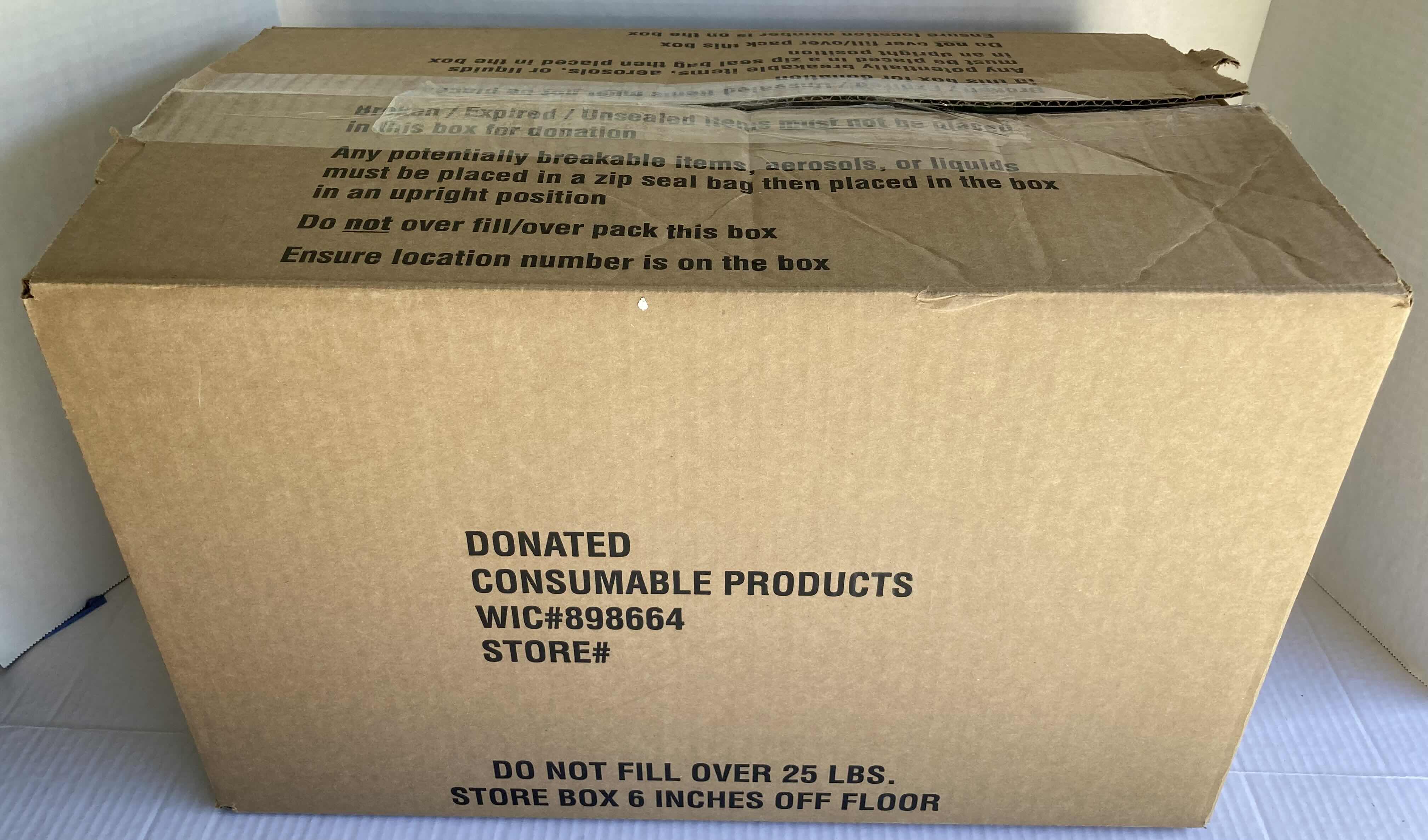 Photo 1 of NEW HAPPY GO FLUFFY PLASTIC EASTER EGGS 40PACK (16 PER CASE)