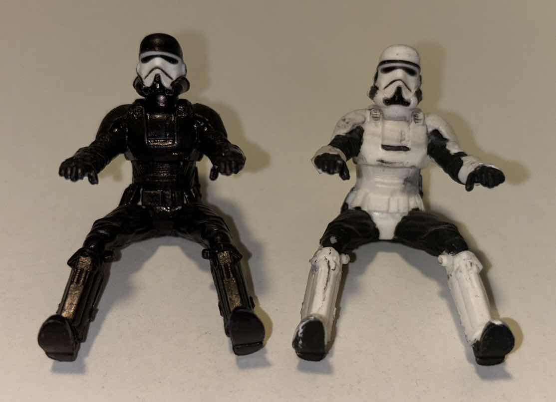 Photo 1 of PRE-OWNED C-PH PATROL SPEEDER BIKES W STORMTROOPER FIGURES (4 PCS)
