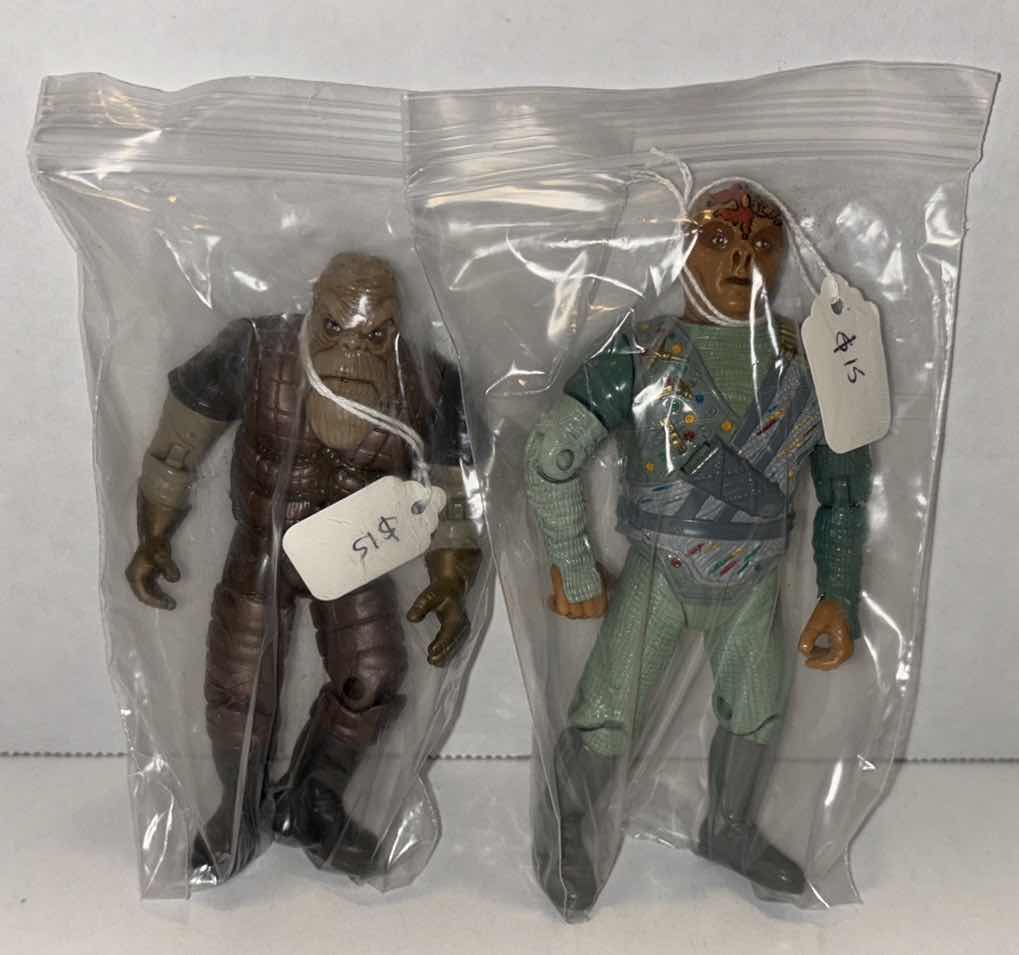 Photo 1 of 1993/1994 PLAYMATES TOYS STAR TREK ALIEN 5” ACTION FIGURES, DEEP SPACE NINE “MORN” & THE NEXT GENERATION “CAPTAIN DATHON” (2)