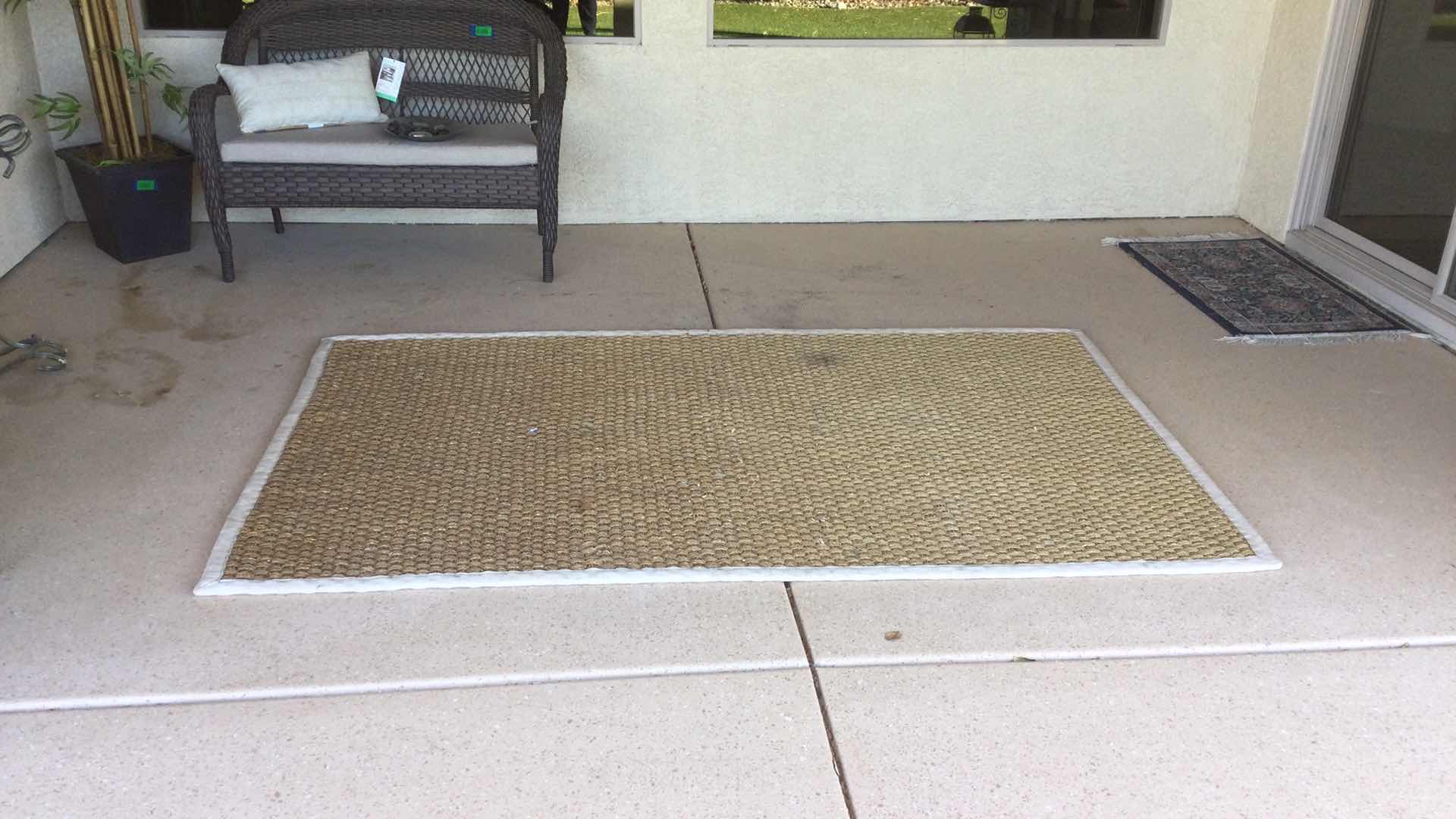 Photo 1 of SAFAVIEH NATURAL FIBER WOVEN SEA GRASS AREA RUG 94” X 58”