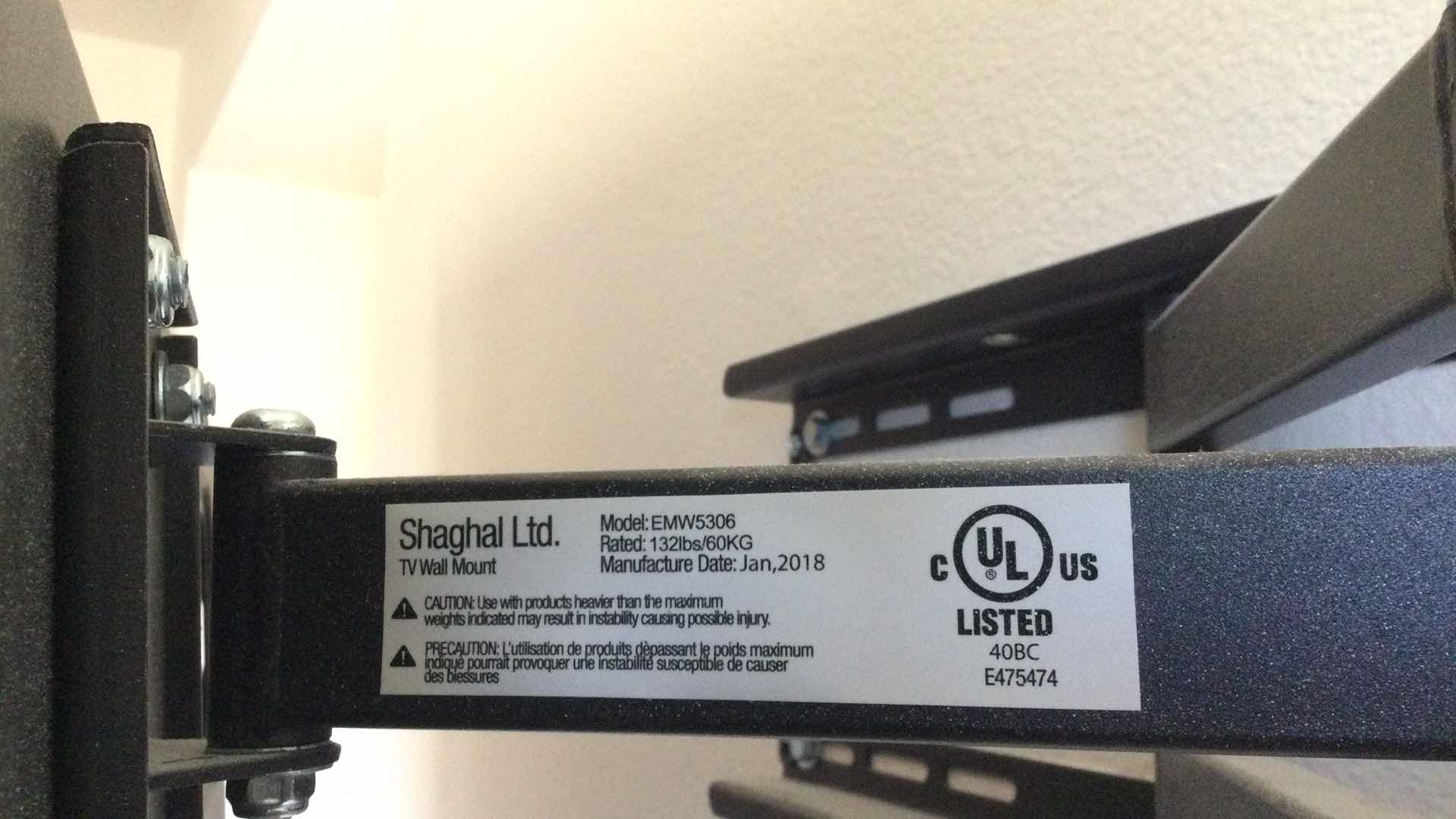 Photo 5 of VIZEO #E470VLE 47” HDMI/HD TV W/ TABLE MOUNT & SHAGHAI  FULL MOTION WALL MOUNT #EMW5306