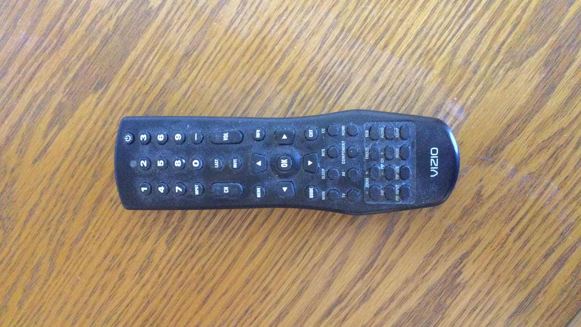 Photo 7 of VIZEO #E470VLE 47” HDMI/HD TV W/ TABLE MOUNT & SHAGHAI  FULL MOTION WALL MOUNT #EMW5306