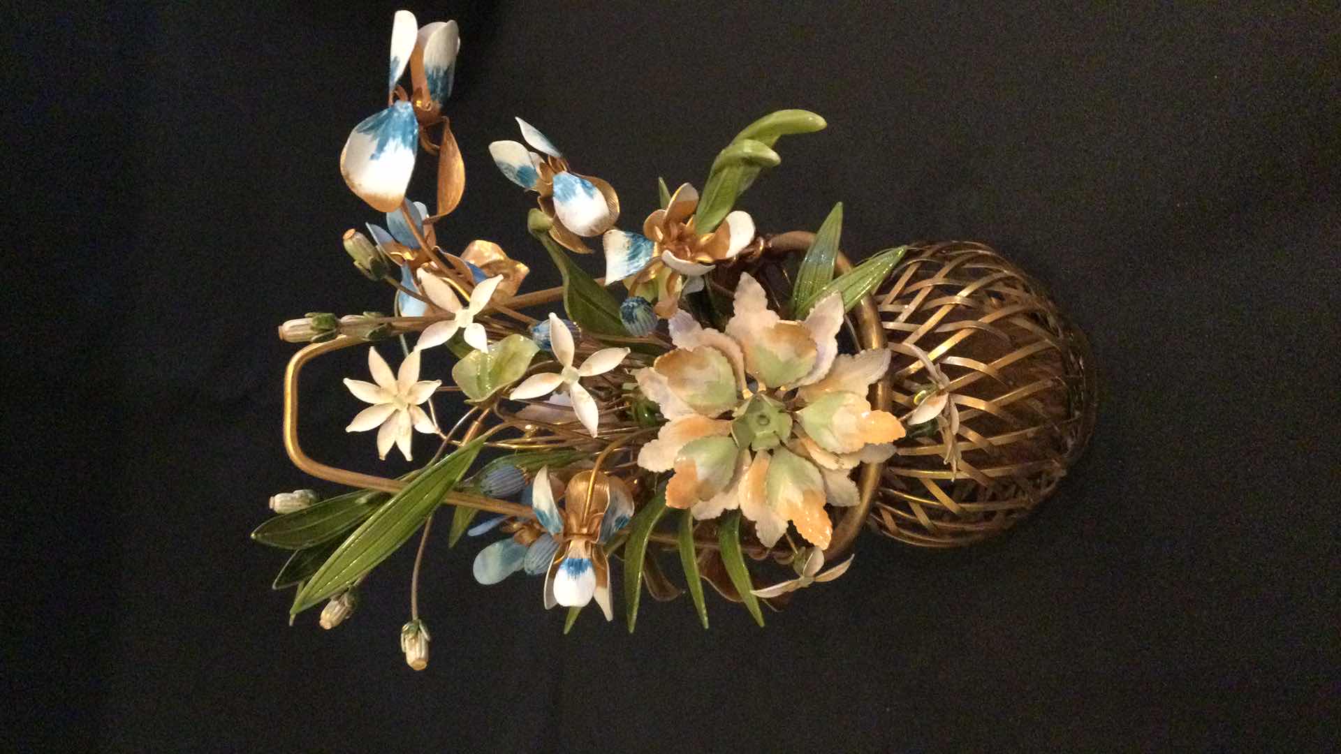 Photo 1 of HAND CRAFTED ARTIST SIGNED METAL FLOWER BASKET H 7.5”