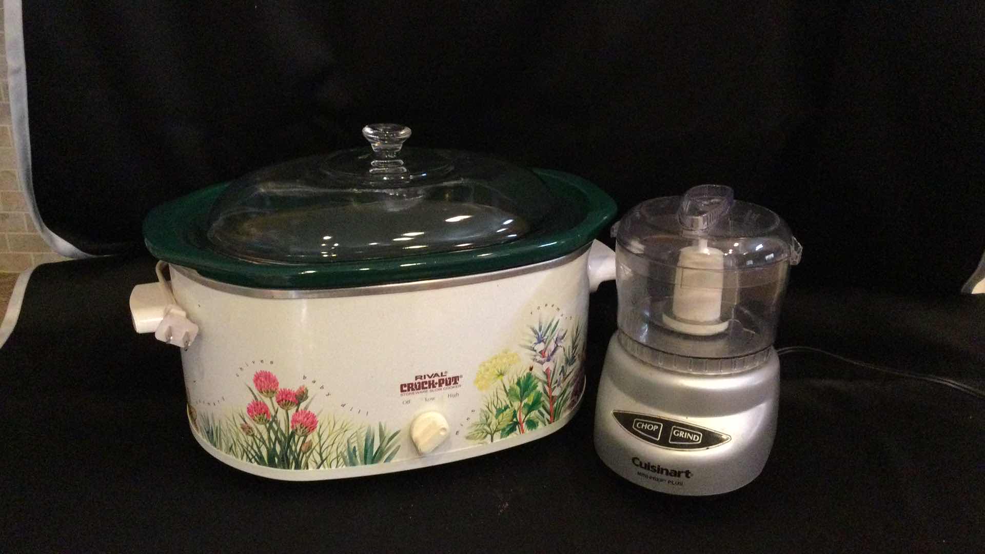 Photo 1 of RIVAL CROCKPOT W/ CUISINART FOOD CHOPPER (TESTED)