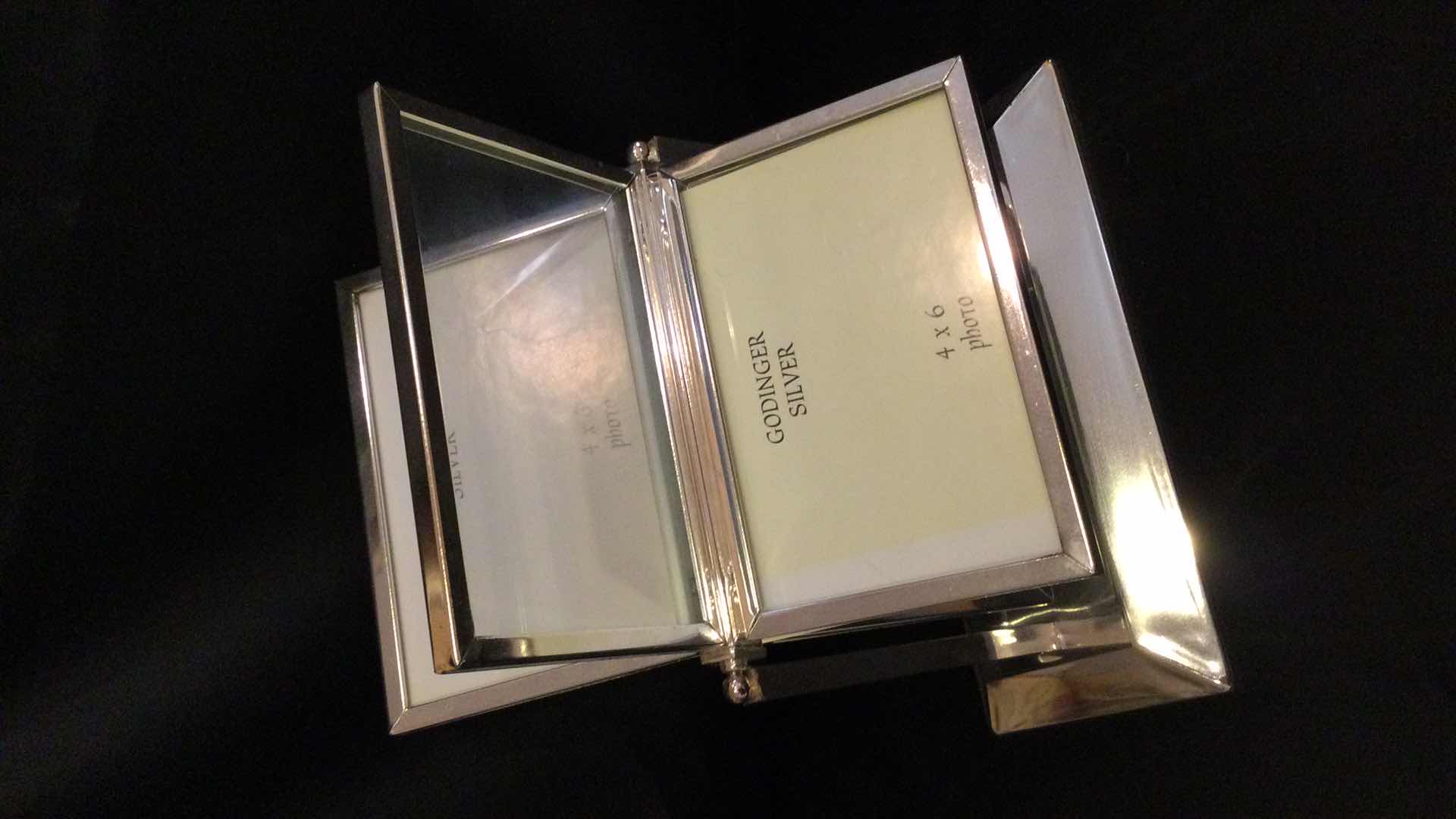 Photo 2 of GODINGER SILVER FLIP PHOTO FRAME W/ CUT GLASS CLOCK