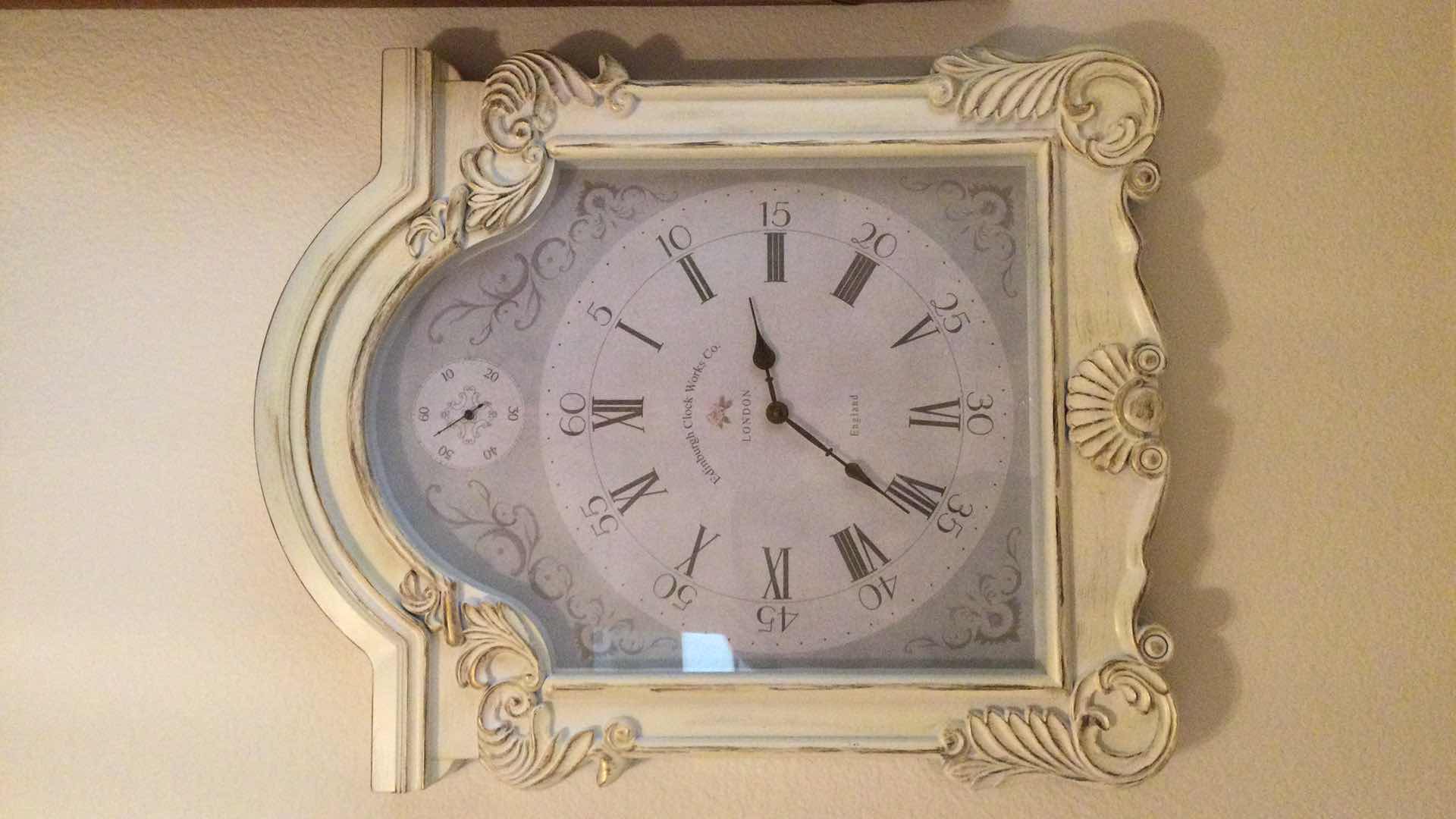 Photo 1 of EDINBURGH CLOCK WORKS WALL CLOCK 22” X 27”